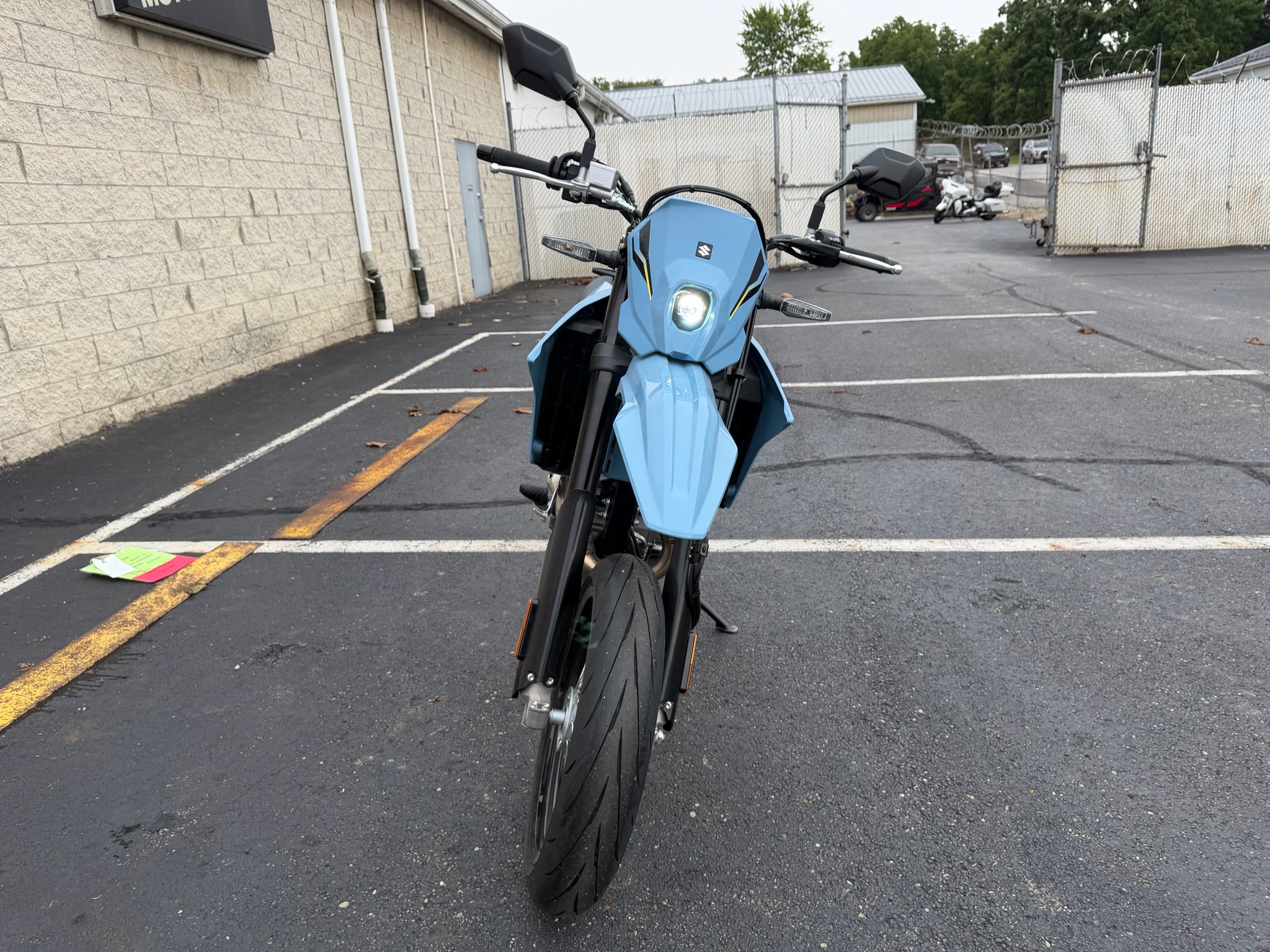 2025 Suzuki DR-Z4SM 8