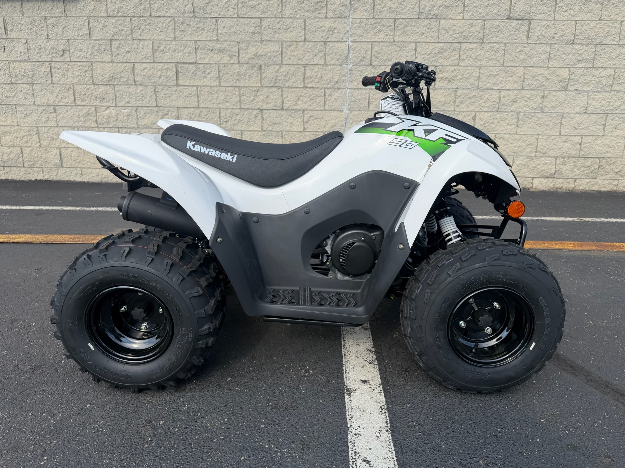2027 KFX®90