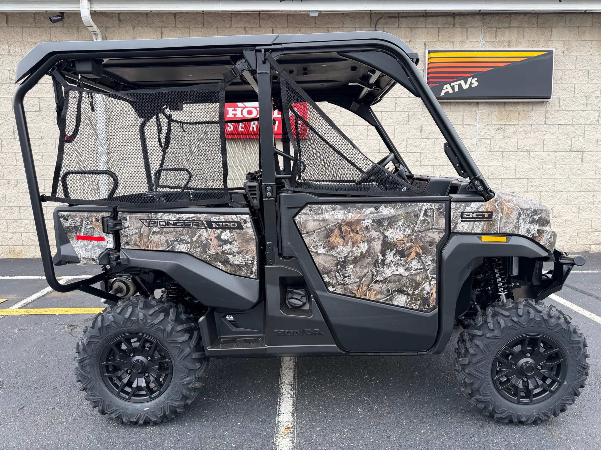 2026 Pioneer 1000-5 Deluxe