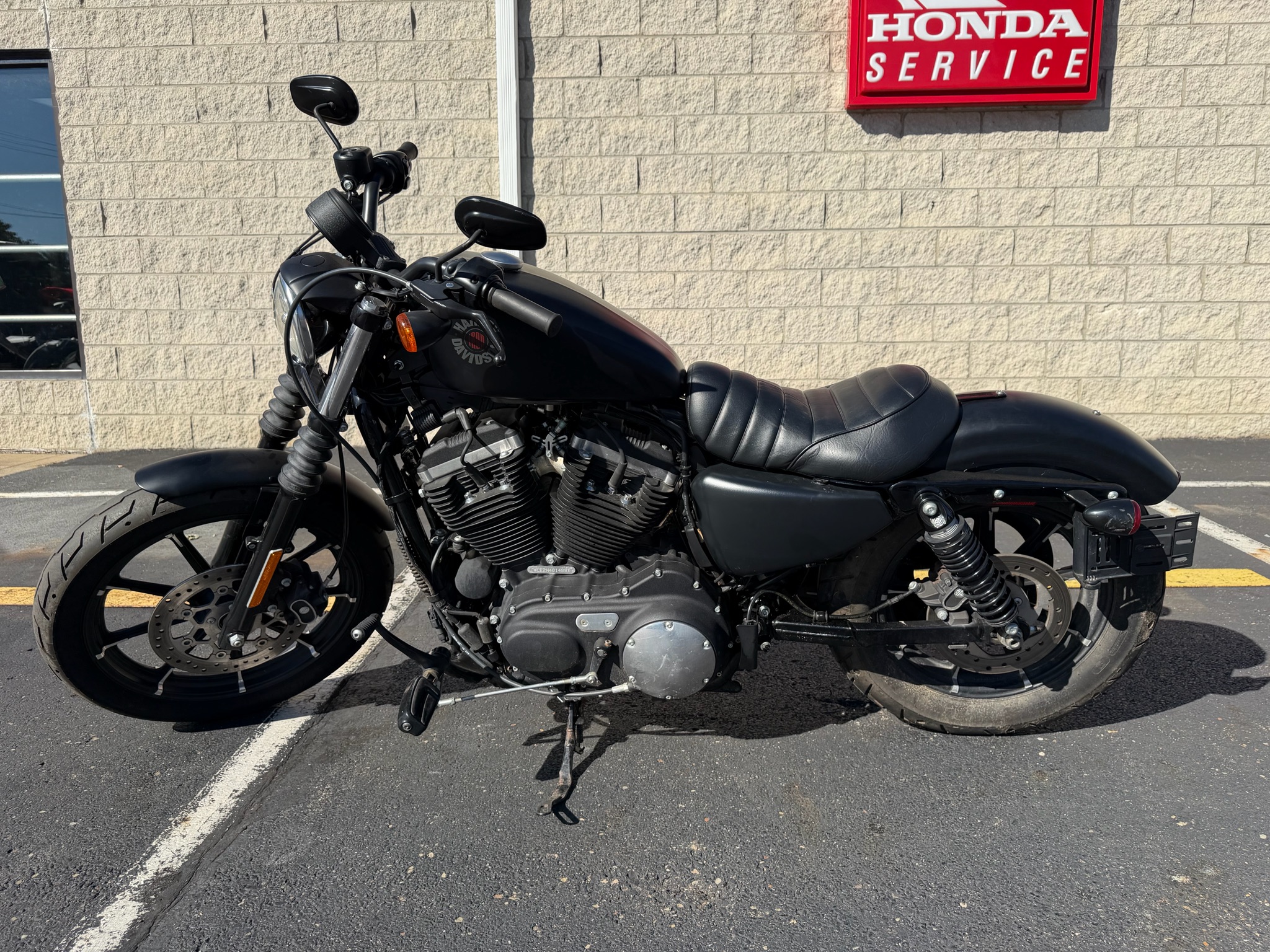 2022 Harley-Davidson Iron 883 4