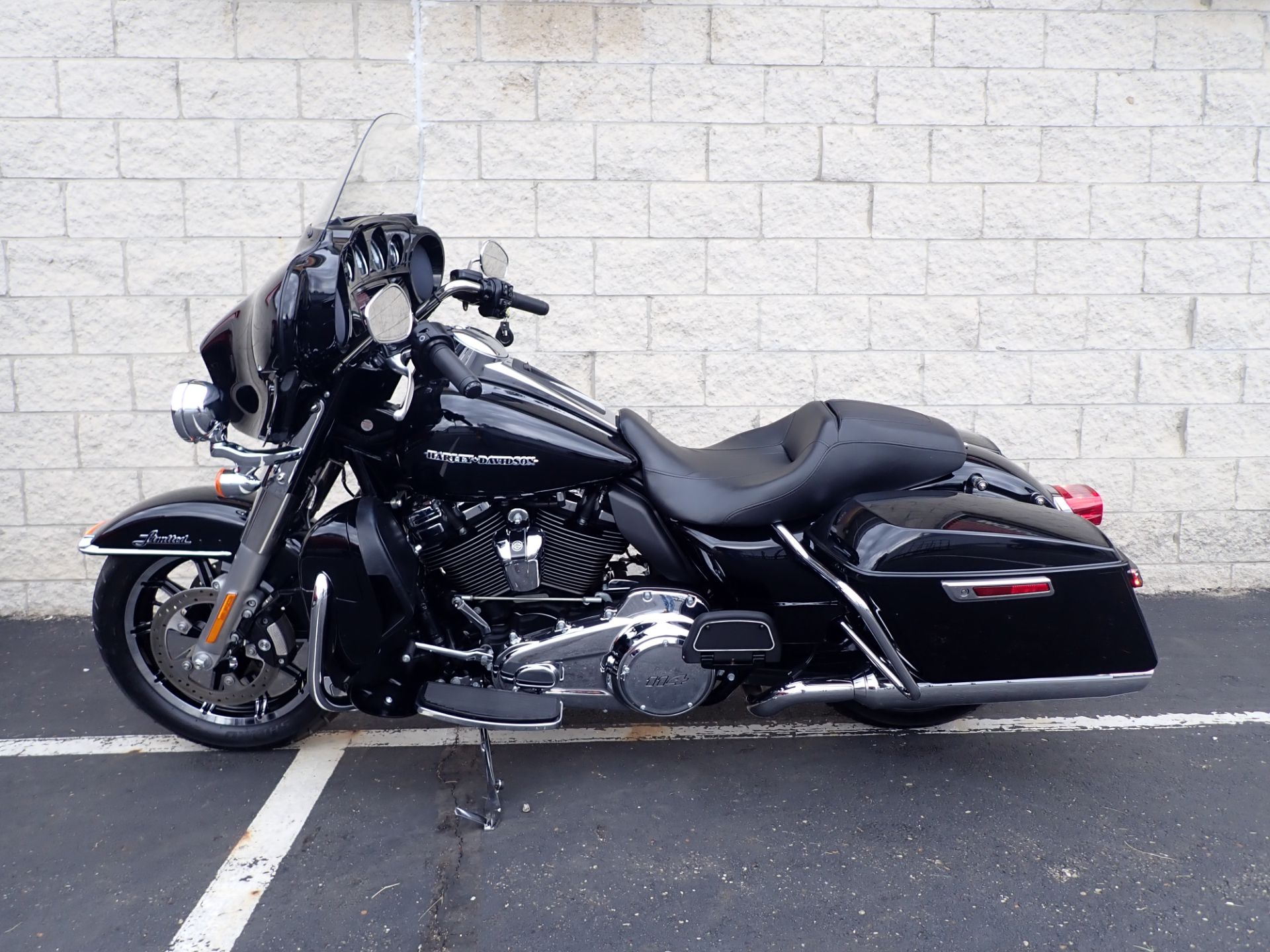 2019 Harley-Davidson Ultra Limited 9