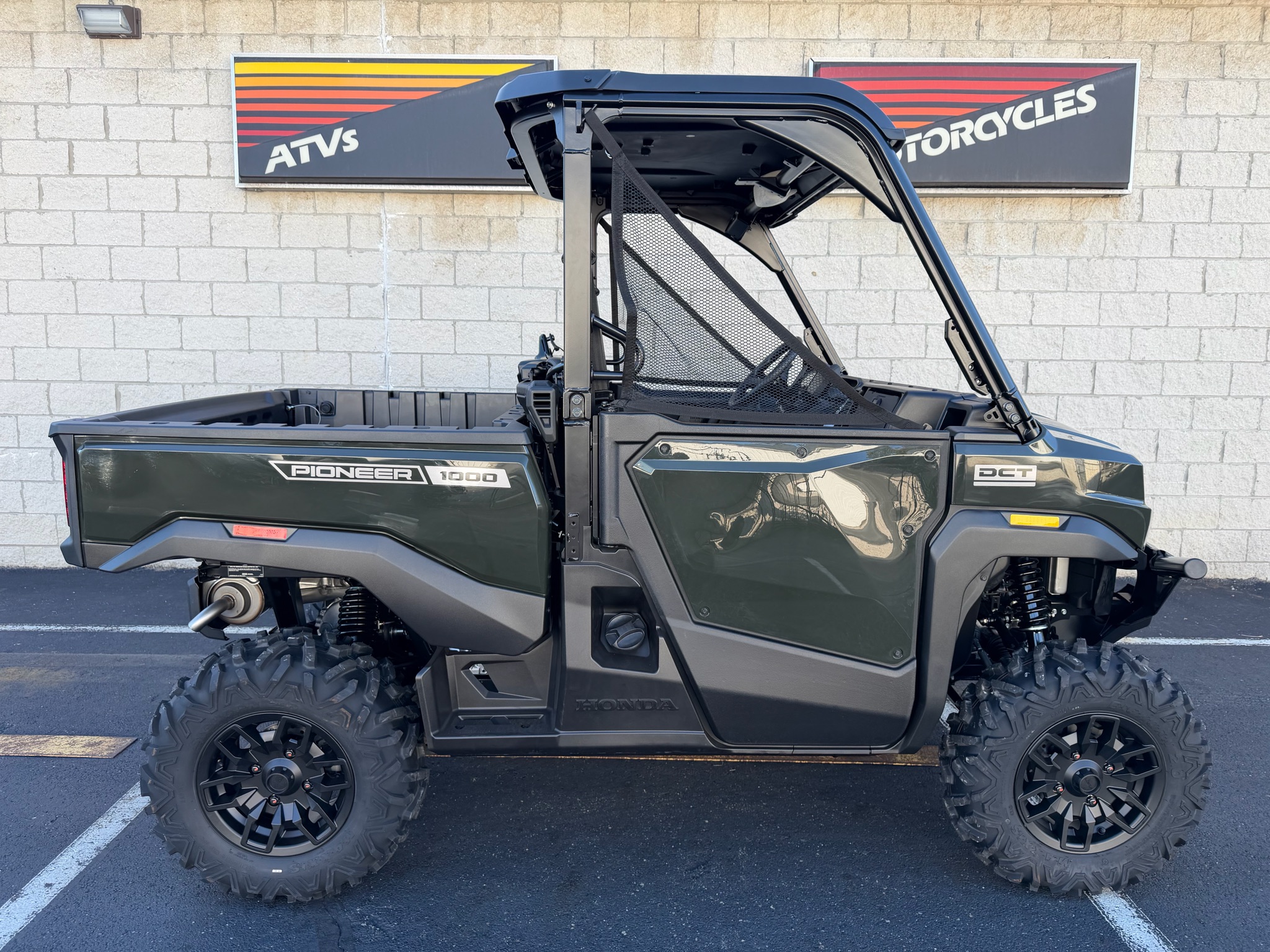 2026 Pioneer 1000 Deluxe