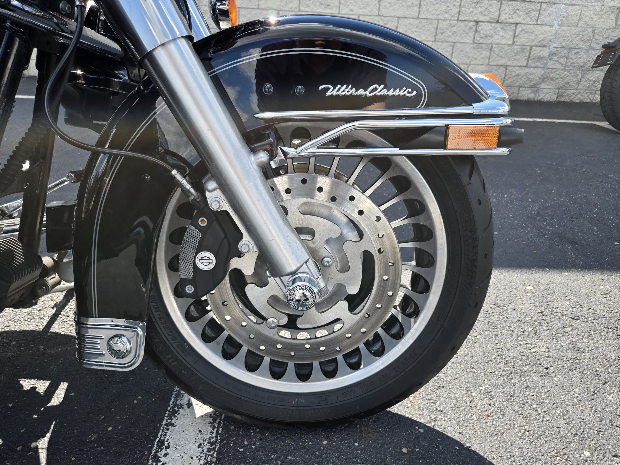 2010 Harley-Davidson Electra Glide® Classic 2