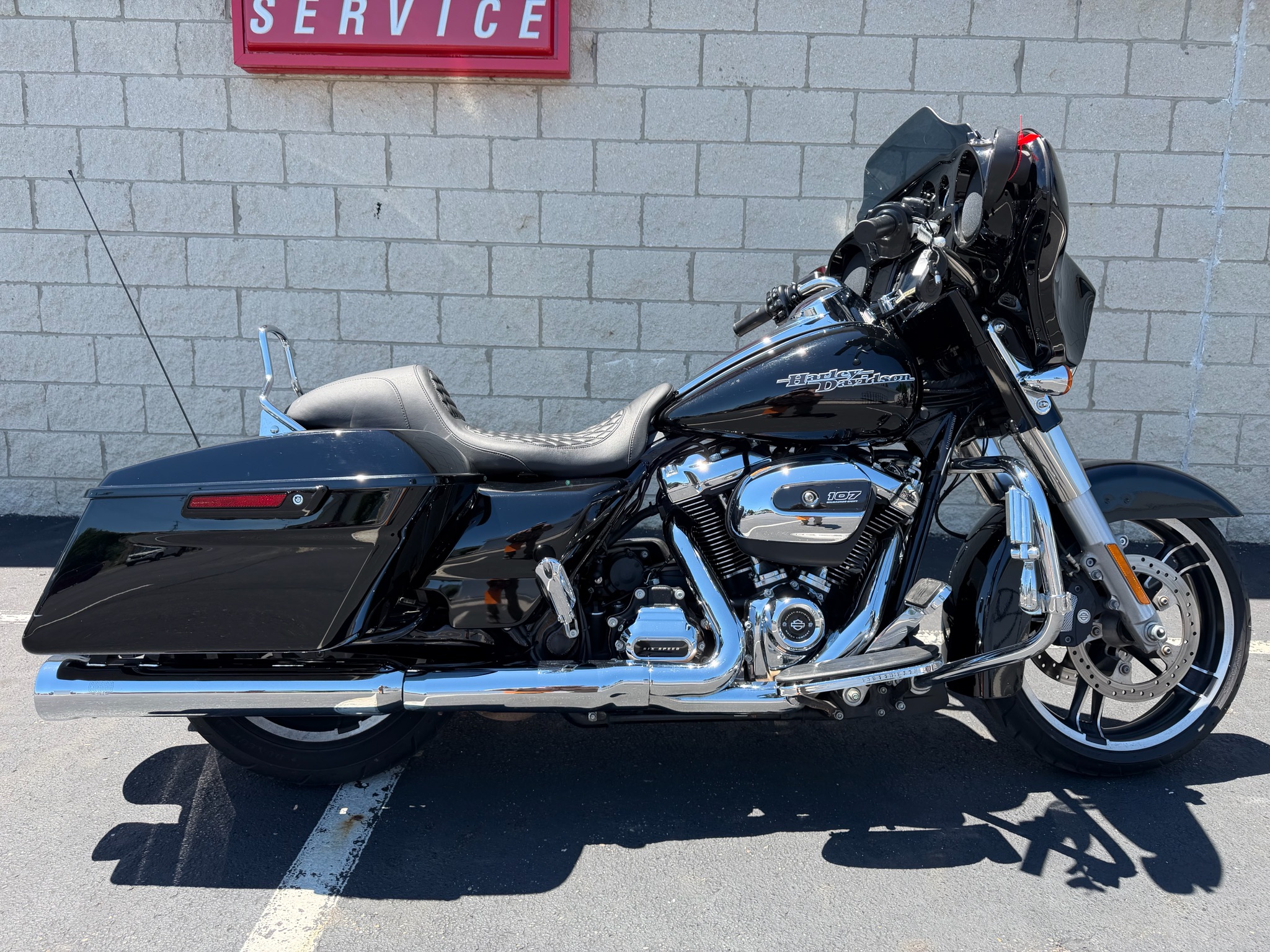 2017 Street Glide® Special