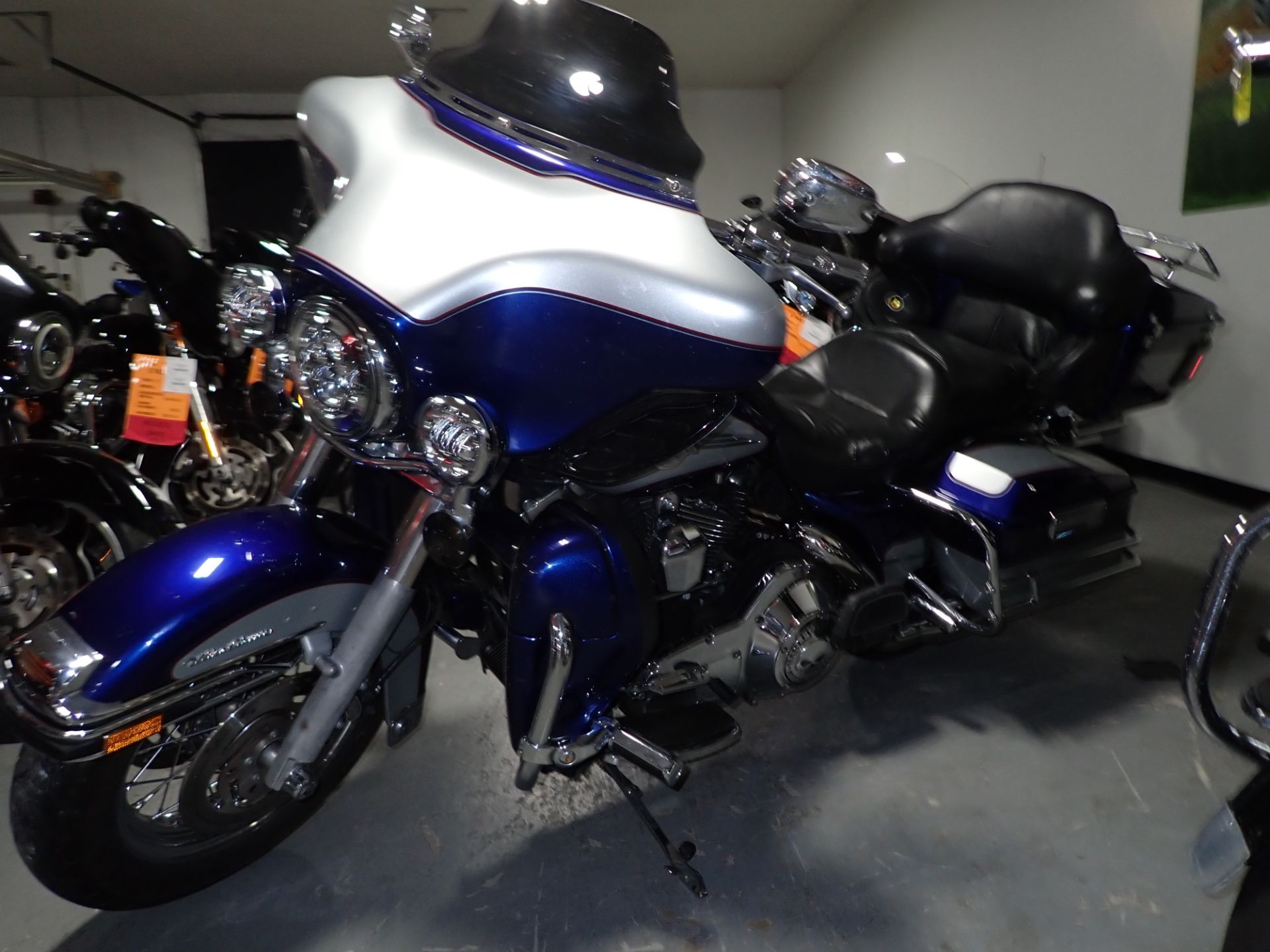 Used 2006 Harley-Davidson Ultra Classic® Electra Glide® RED | Motorcycles  in Omaha NE | U-12629, image size:1920x1440