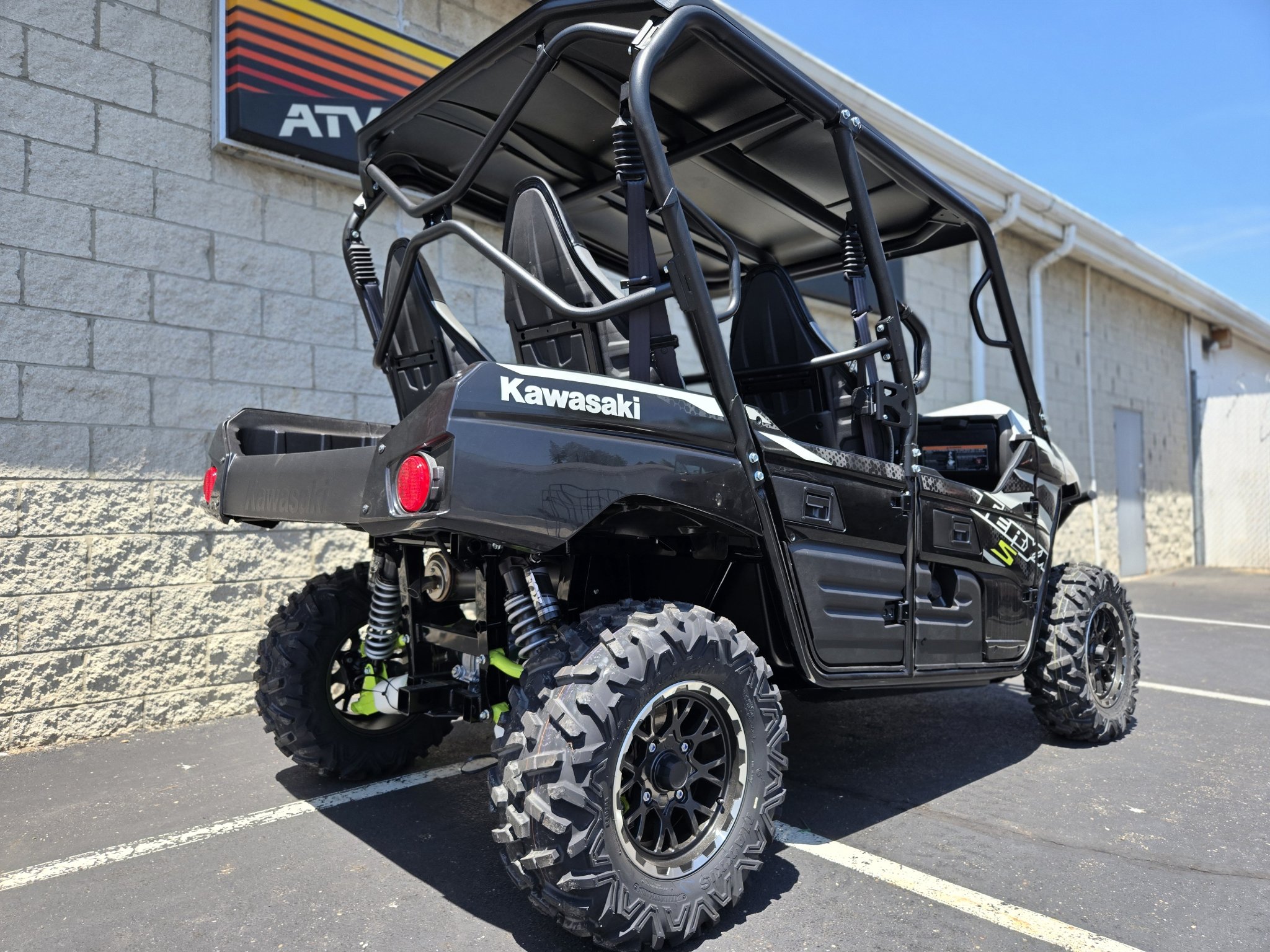 2025 Kawasaki Teryx4 S LE 3
