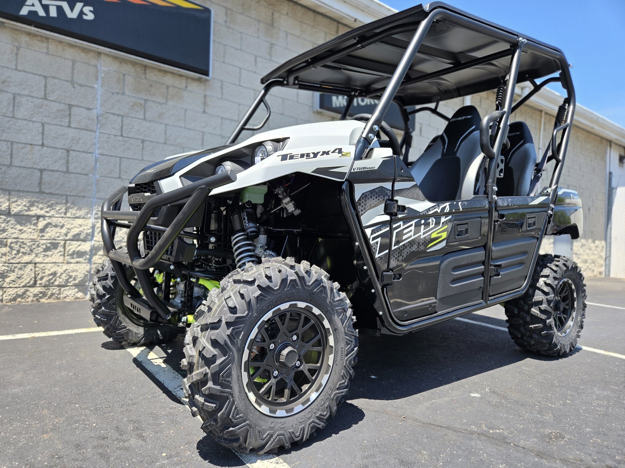 2025 Kawasaki Teryx4 S LE 10