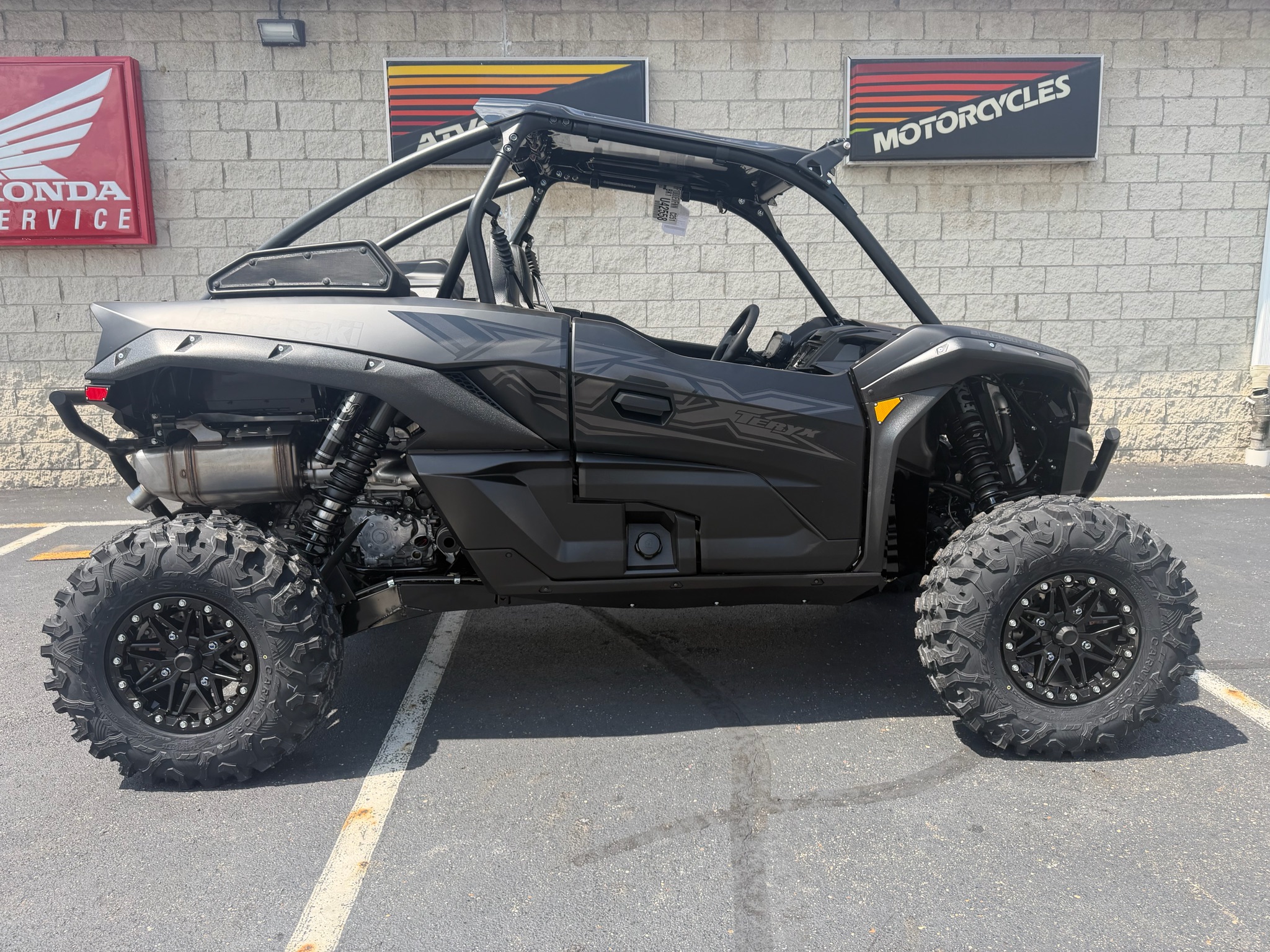 2027 TERYX KRX® 1000 Blackout Edition