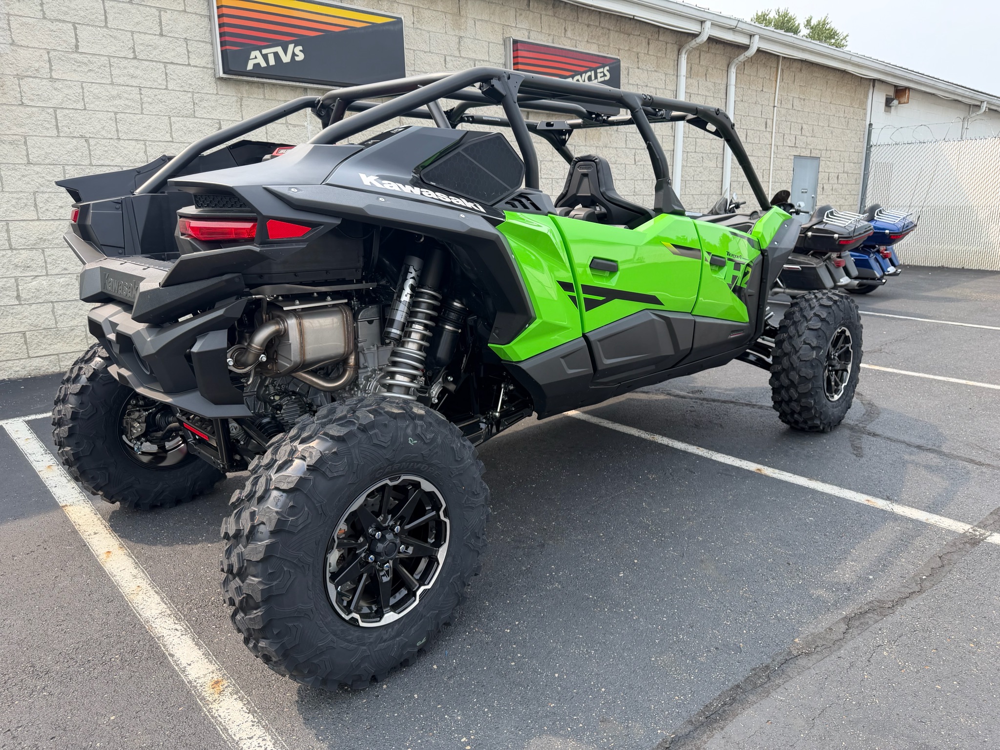 2026 Kawasaki Teryx®4 H2 Utility Vehicles Massillon Ohio