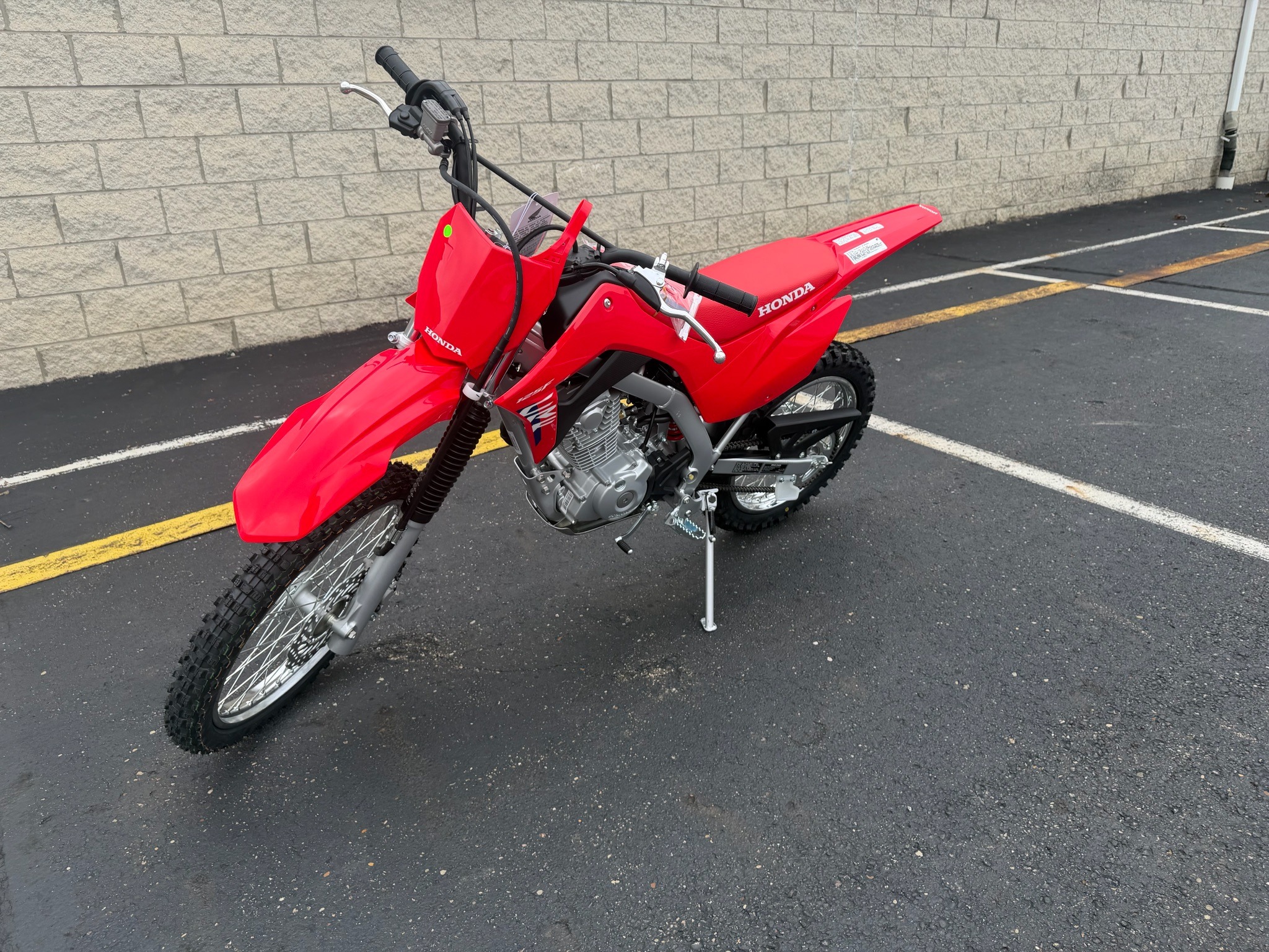 2027 Honda CRF125F 6