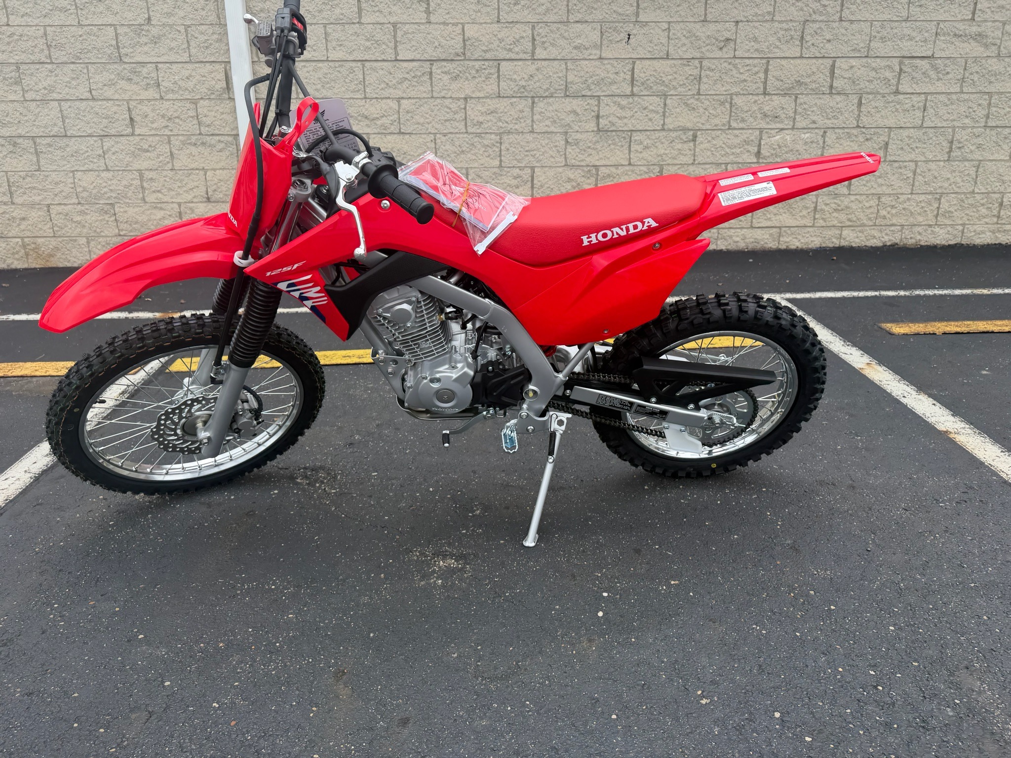 2027 Honda CRF125F 7