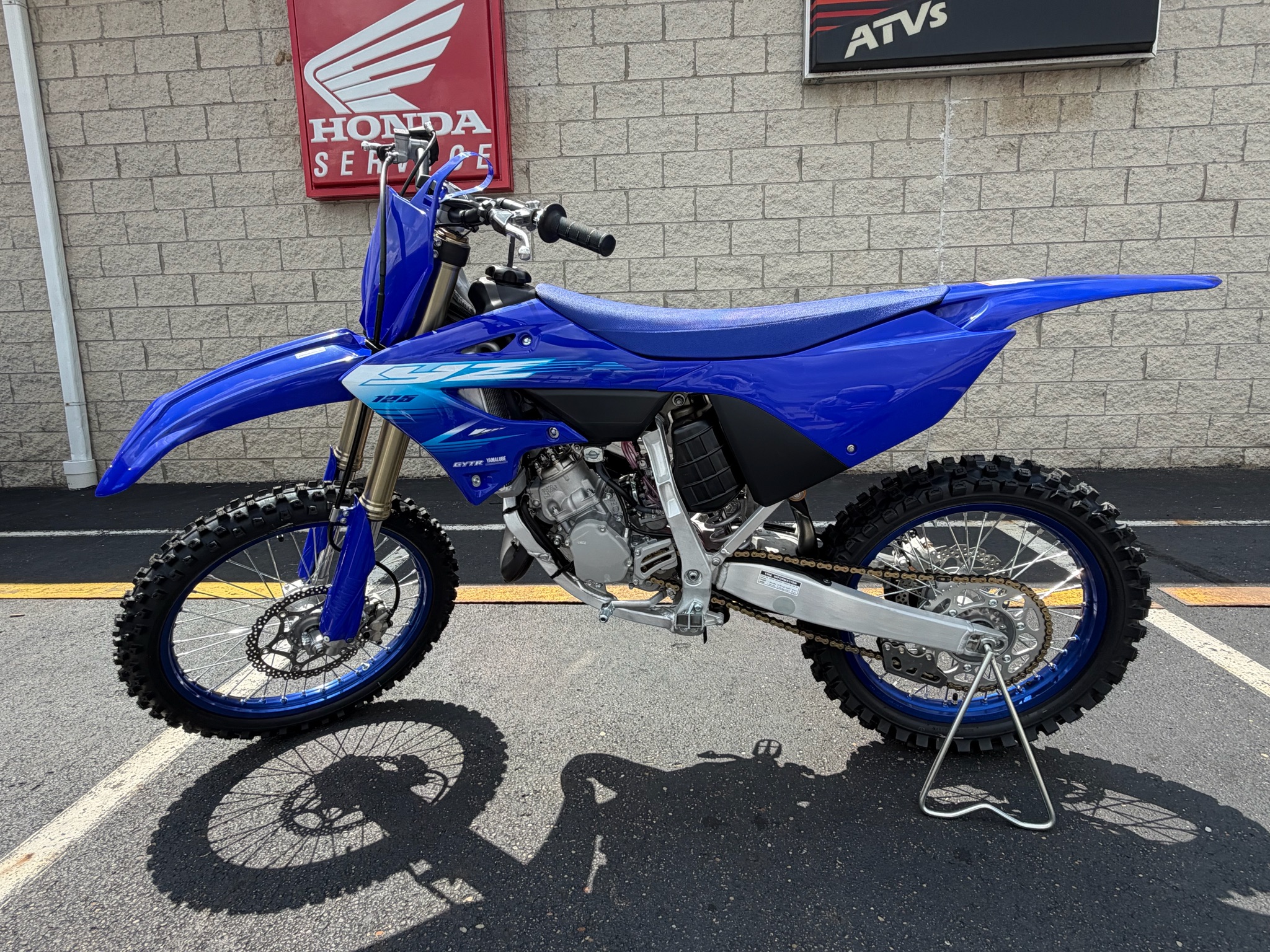 2027 Yamaha YZ125 9