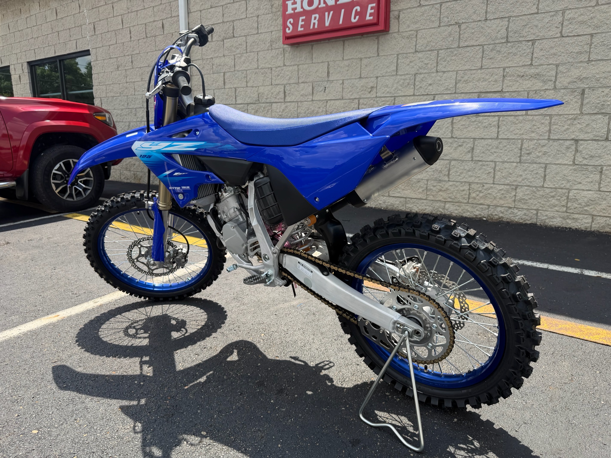 2027 Yamaha YZ125 11