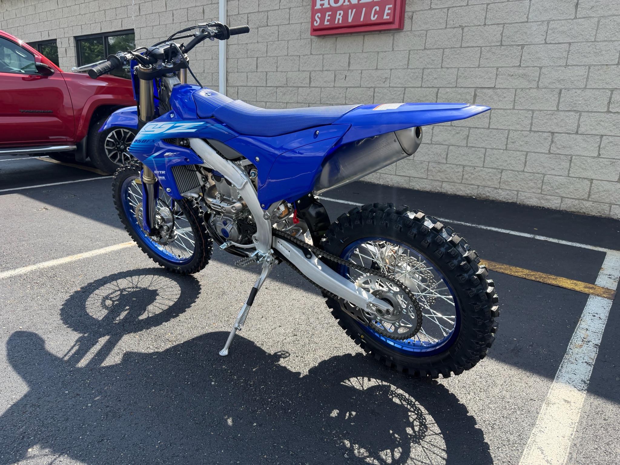 2027 Yamaha YZ250FX 4