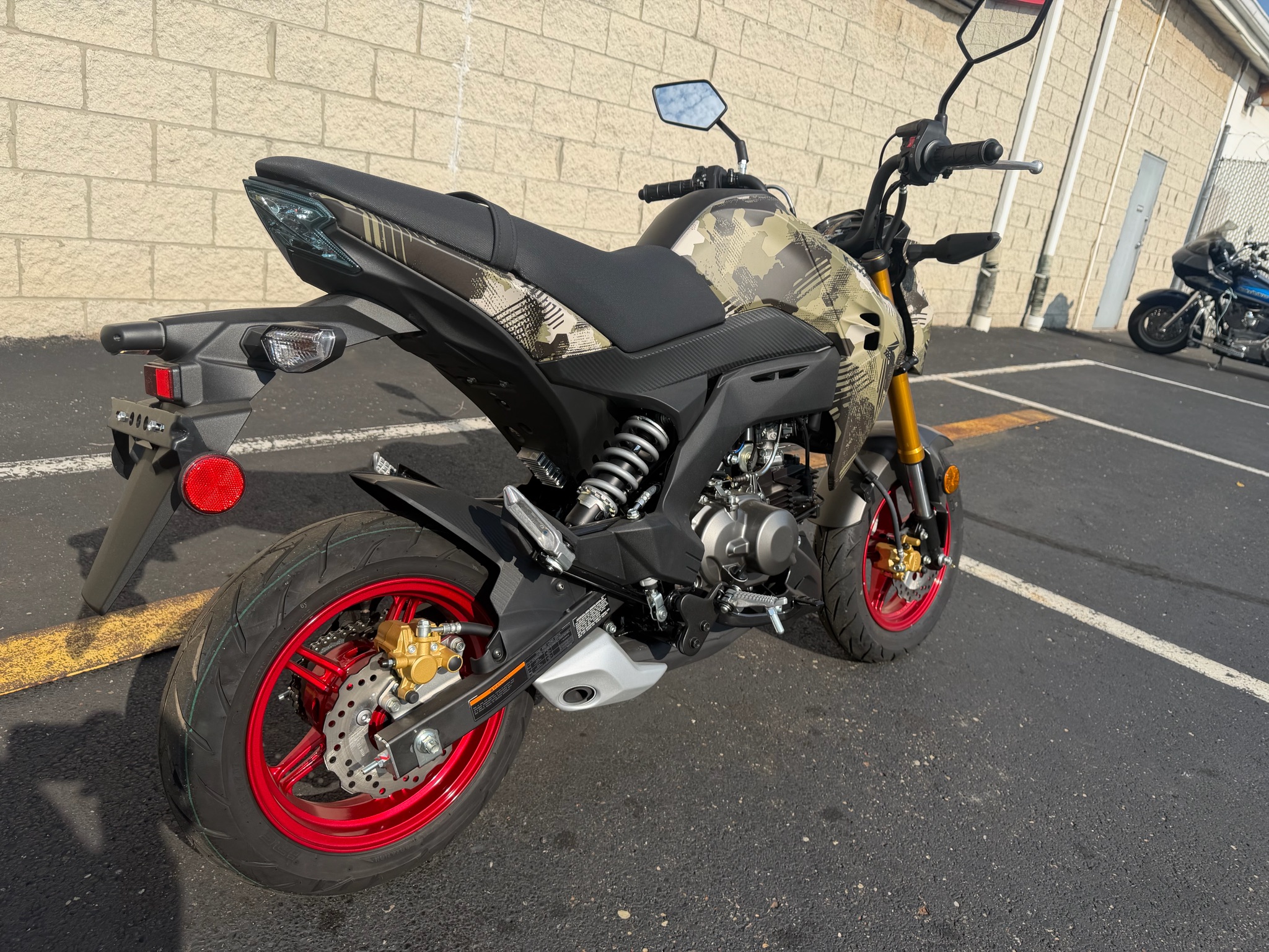 2025 Kawasaki Z125 Pro 5