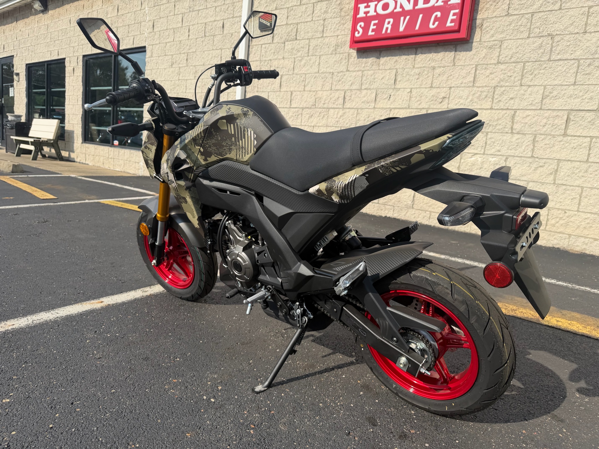 2025 Kawasaki Z125 Pro 11