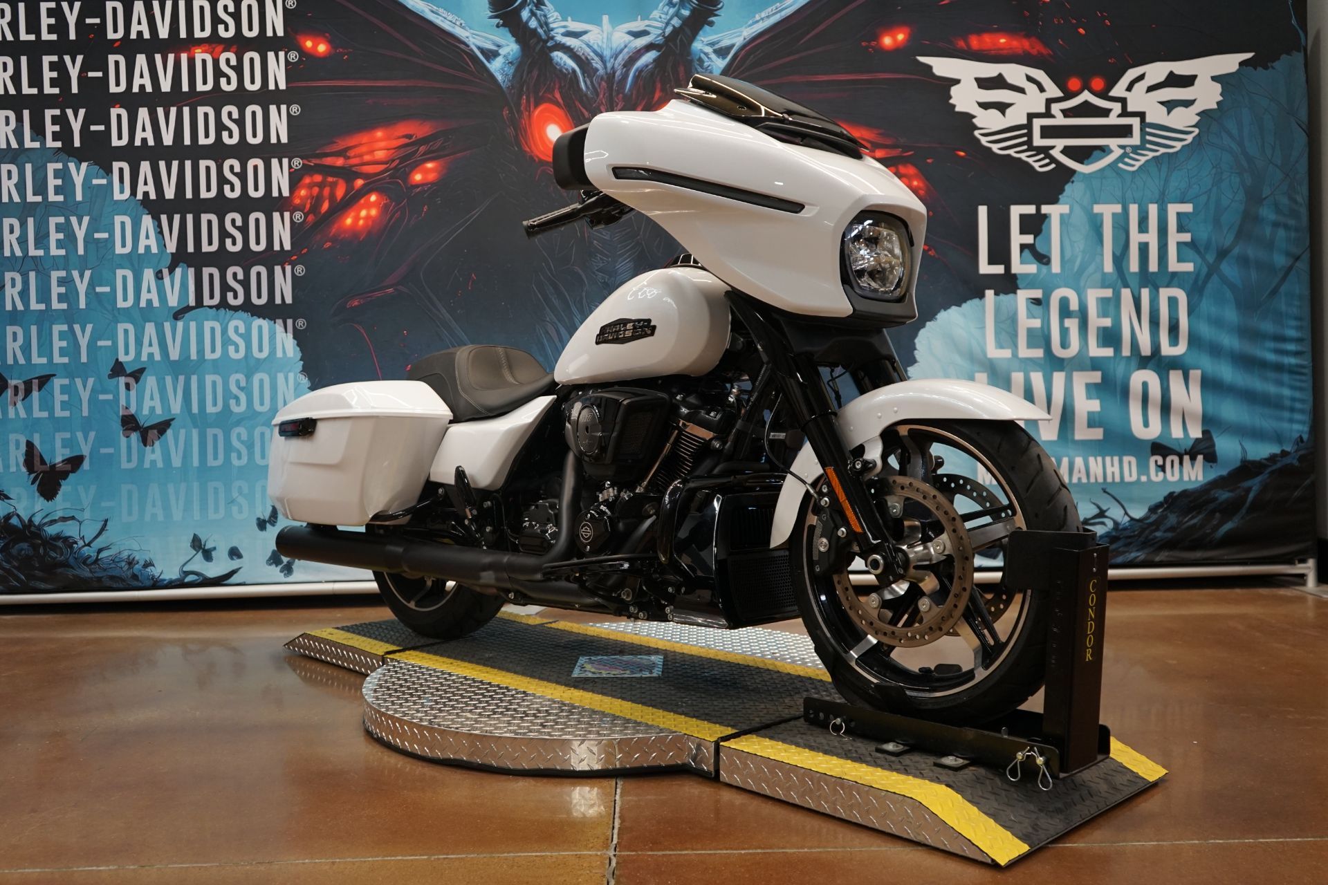 2024 Harley-Davidson Street Glide® 2