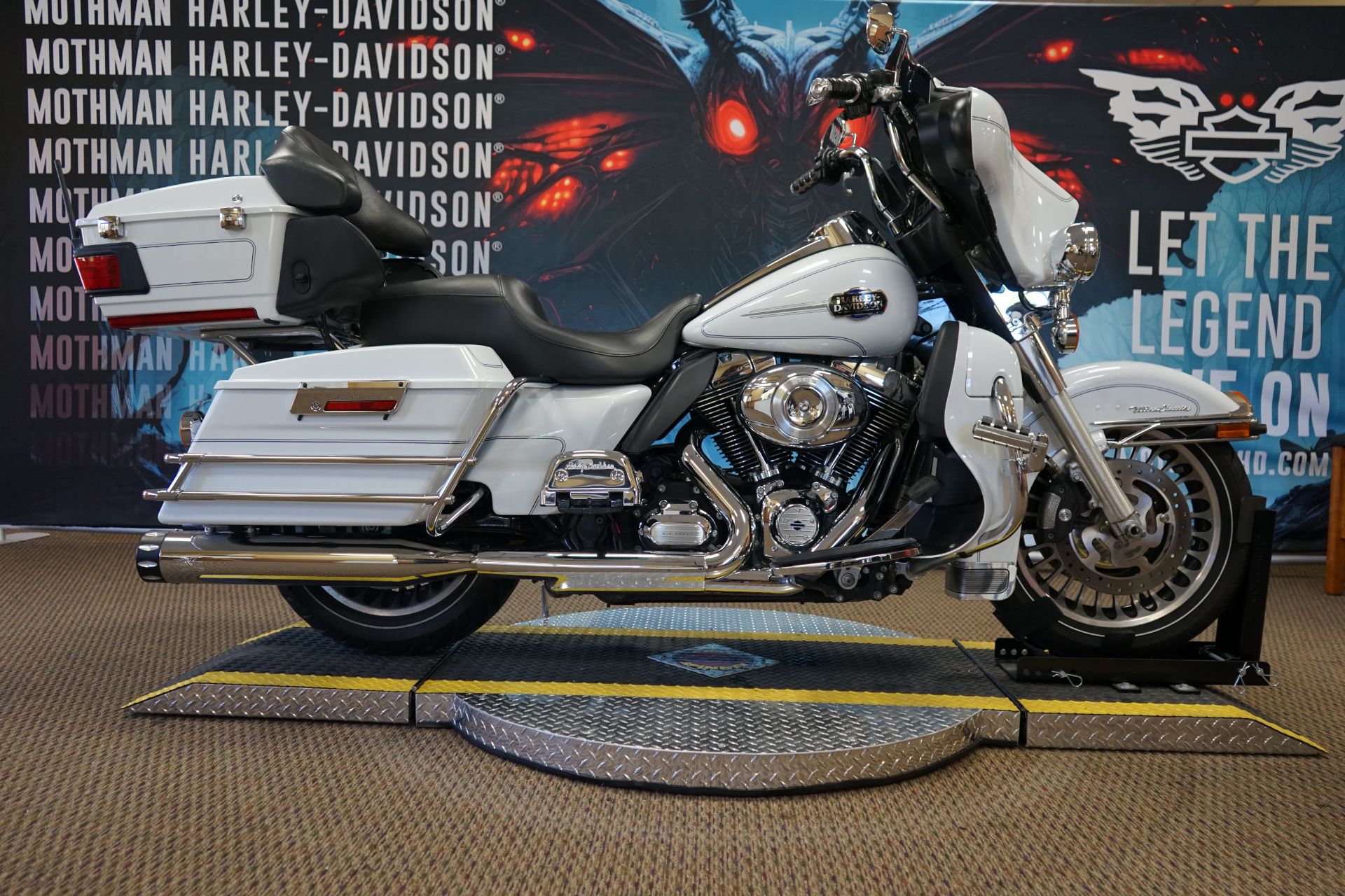 Used 2012 Harley-Davidson Ultra Classic® Electra Glide® White Hot