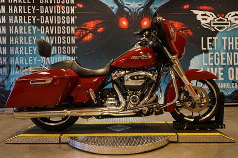 Harley Davidson Billiard Red Certified Pre-Owned 2021 Harley
