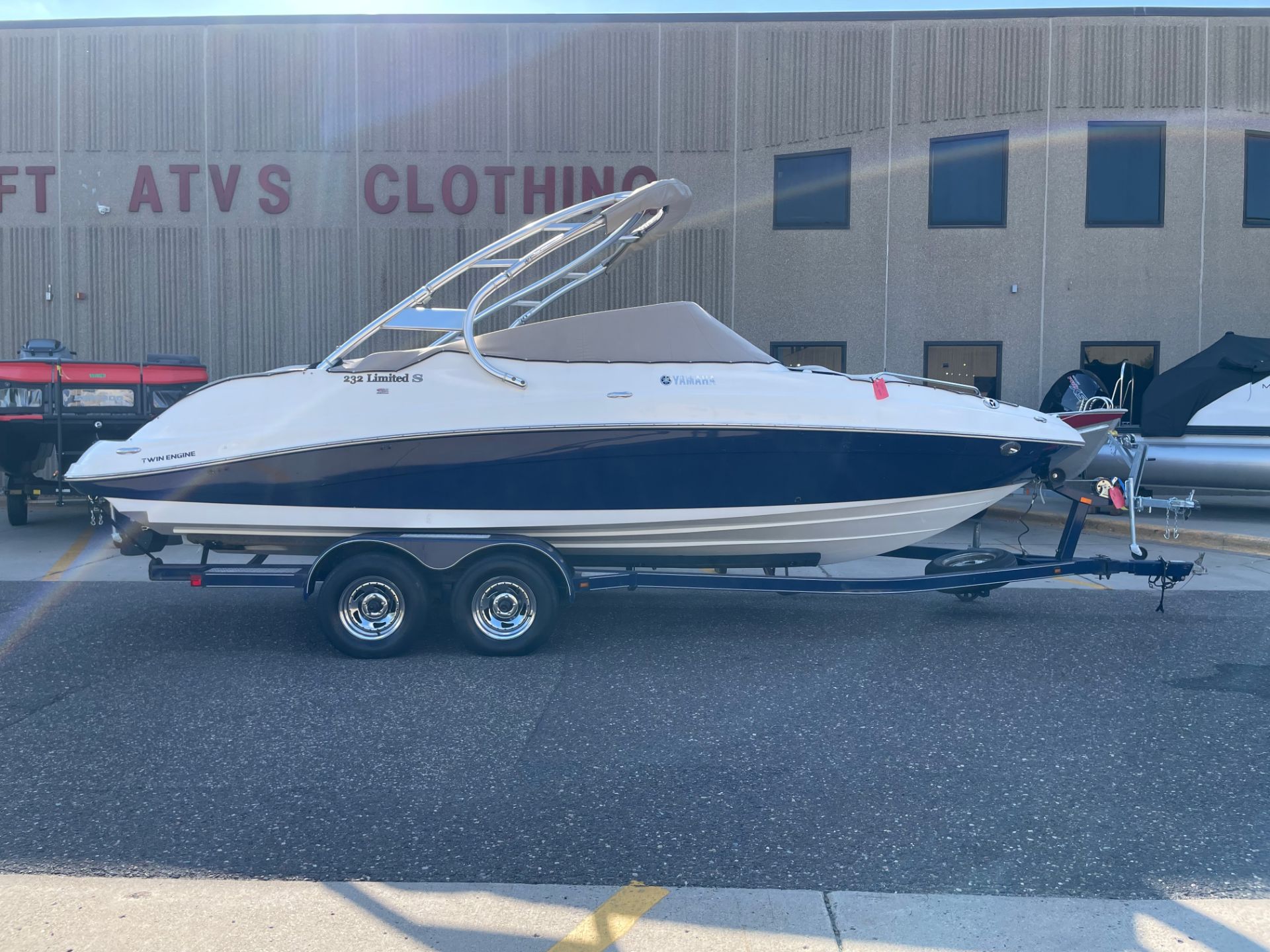 Used 2009 Yamaha 232 LTD S, White Bear Lake MN | Specs, Price