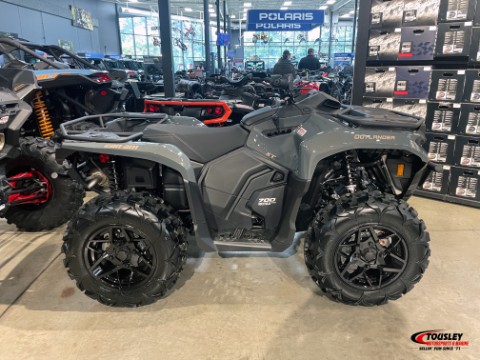 2027 Can-Am Outlander XT 700 — photo 1 of 6