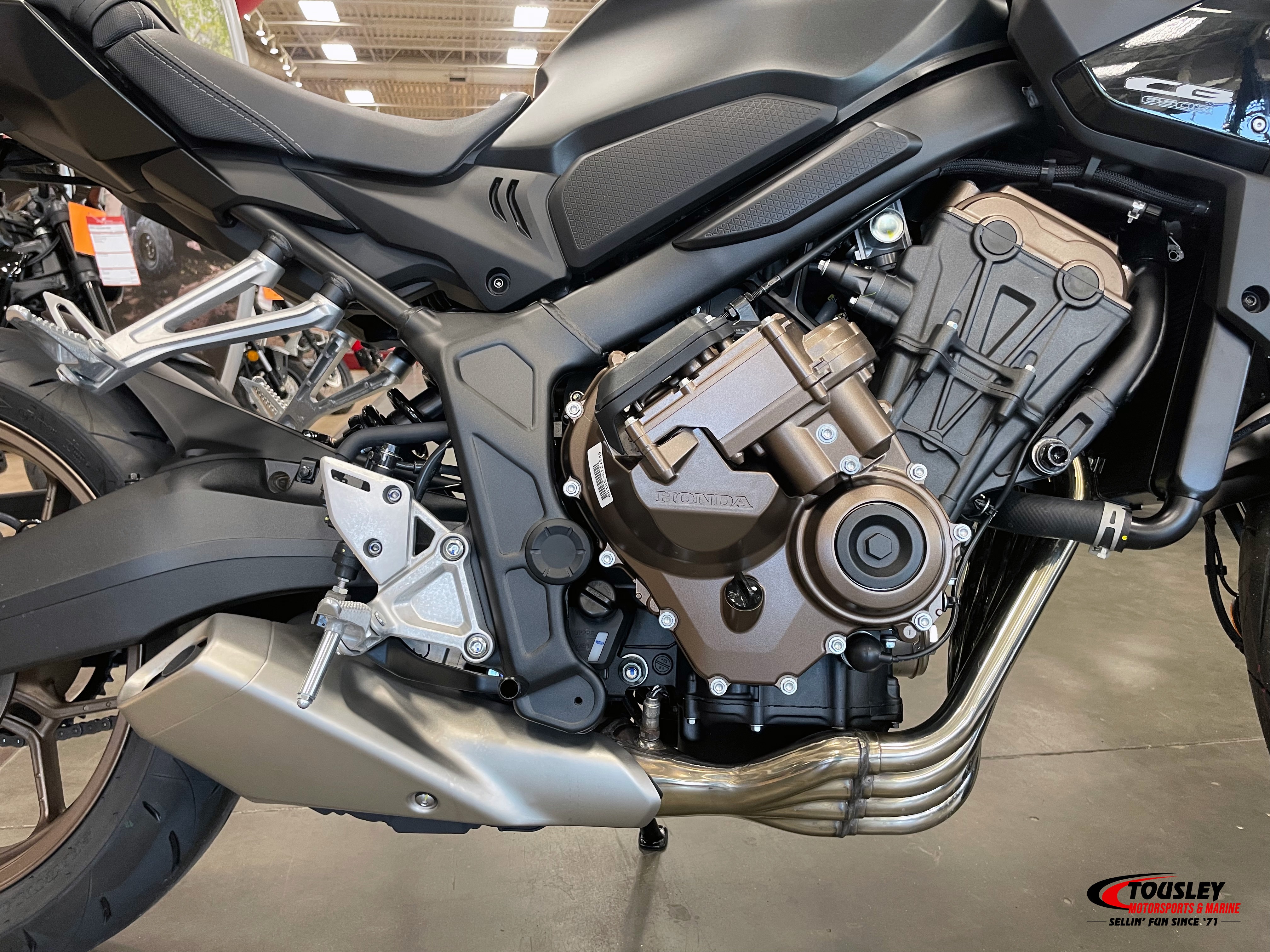 2026 Honda CB650R E-Clutch 5