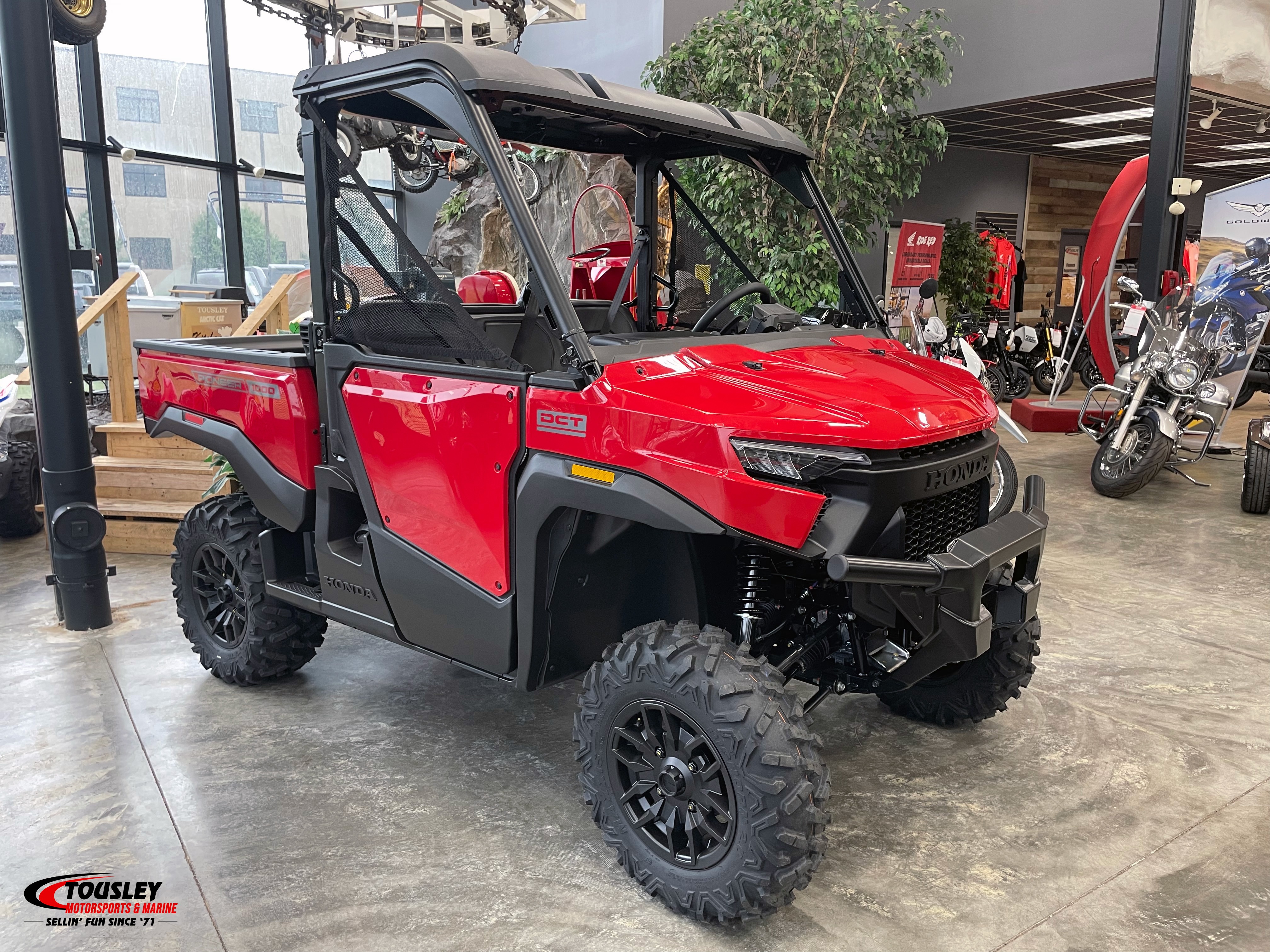 2026 Honda Pioneer 1000 Deluxe 5