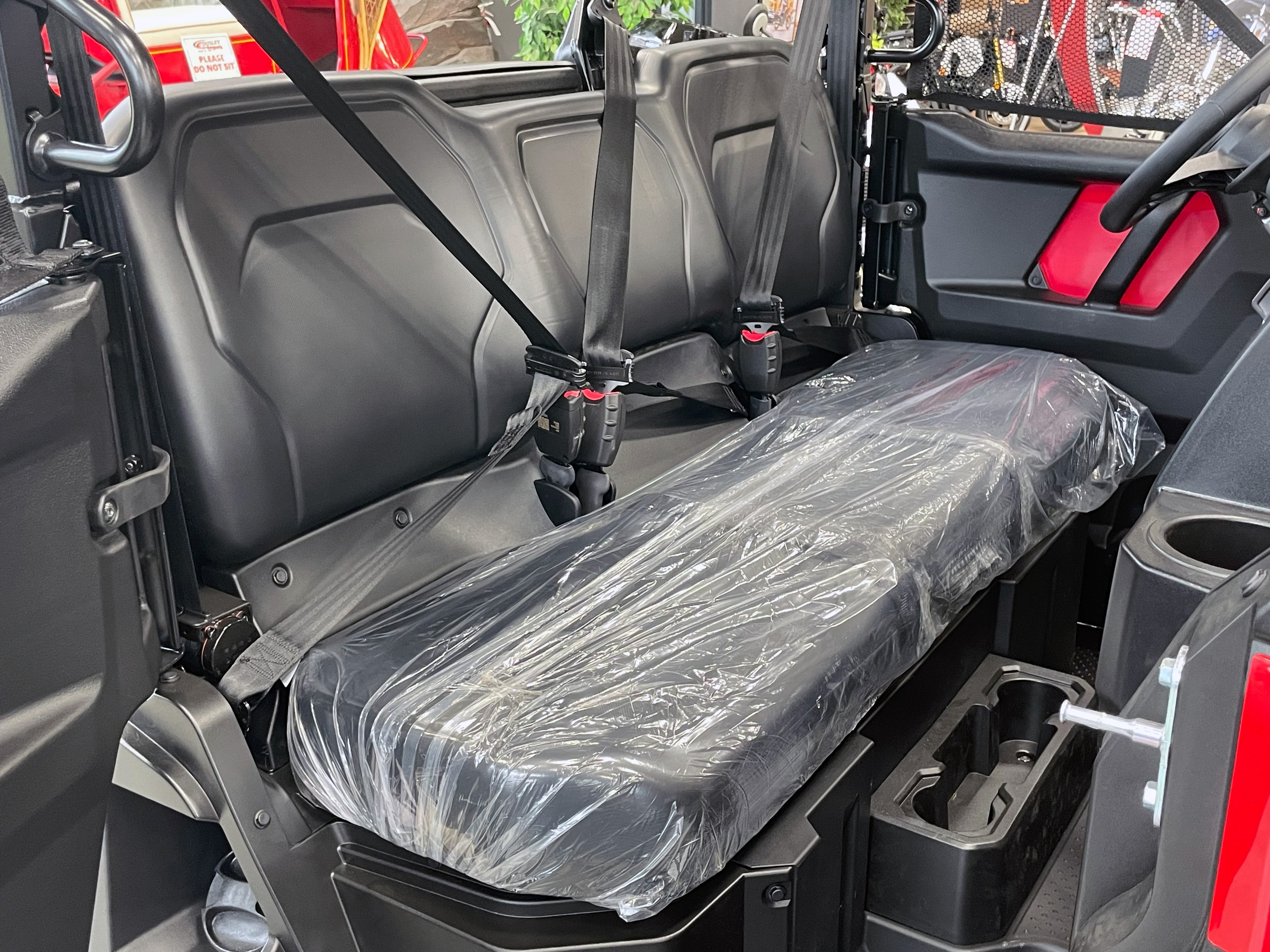 2026 Honda Pioneer 1000 Deluxe 7
