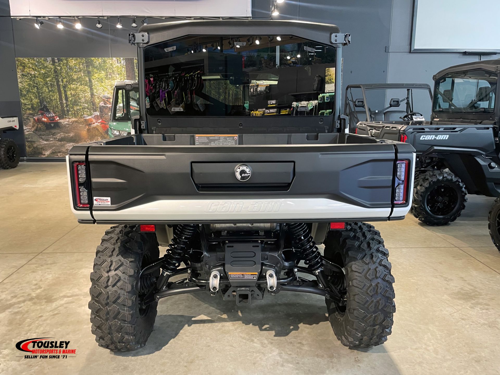 2026 Can-Am™ Defender MAX Limited HD11 2