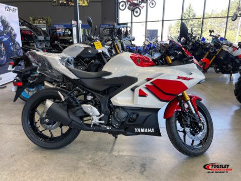 2026 Yamaha YZF-R3 — photo 1 of 6