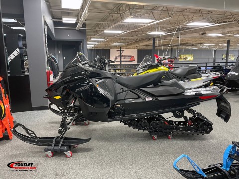 New 2025 Ski-Doo MXZ Adrenaline 129 850 E-TEC ES Ripsaw 1.25
