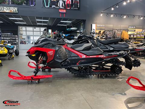 2026 Lynx Rave RE 850 E-TEC Ice Ripper XT 1.5 M.S. / E.S. w/ 10.25 in. Touchscreen — photo 1 of 7