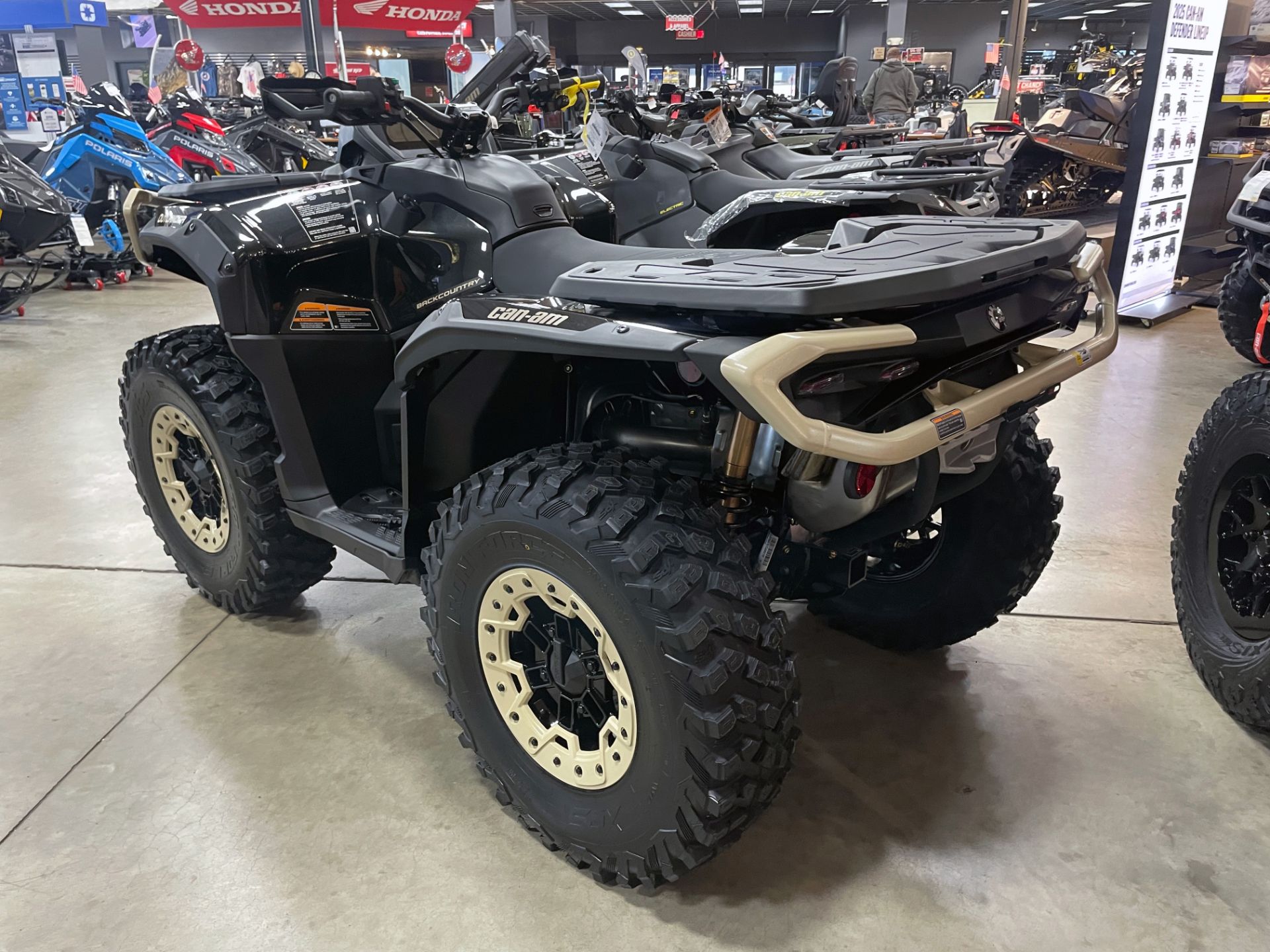 2026 Can-Am™ Outlander Backcountry 1000R 3