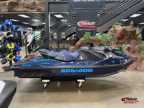 2026 Sea-Doo GTX 170 + iDF, iBR — photo 1 of 6