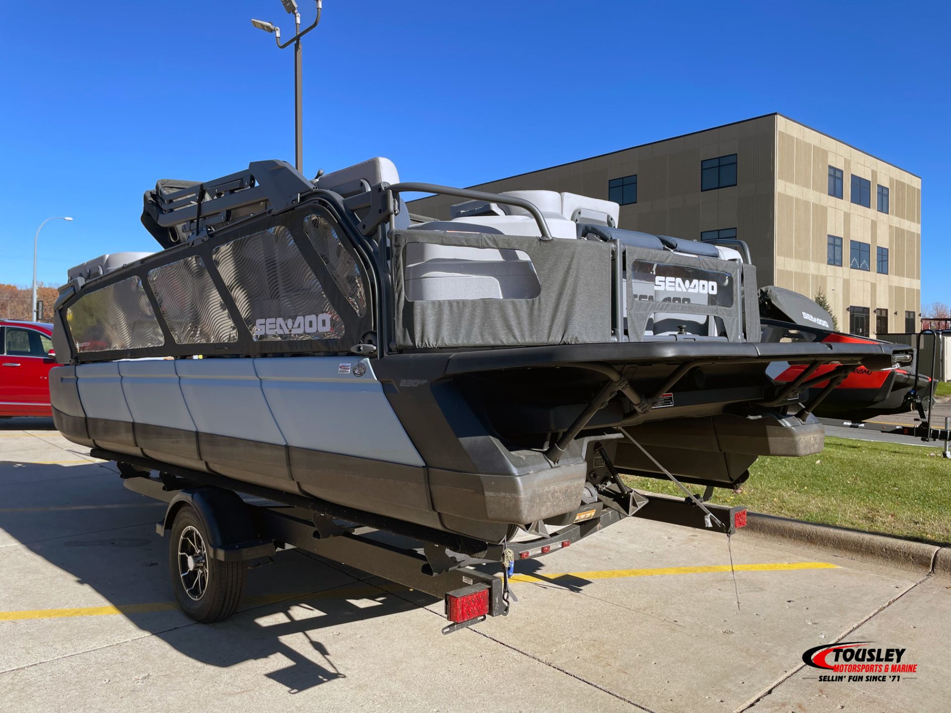 2025 Sea-Doo Switch Cruise photo 2