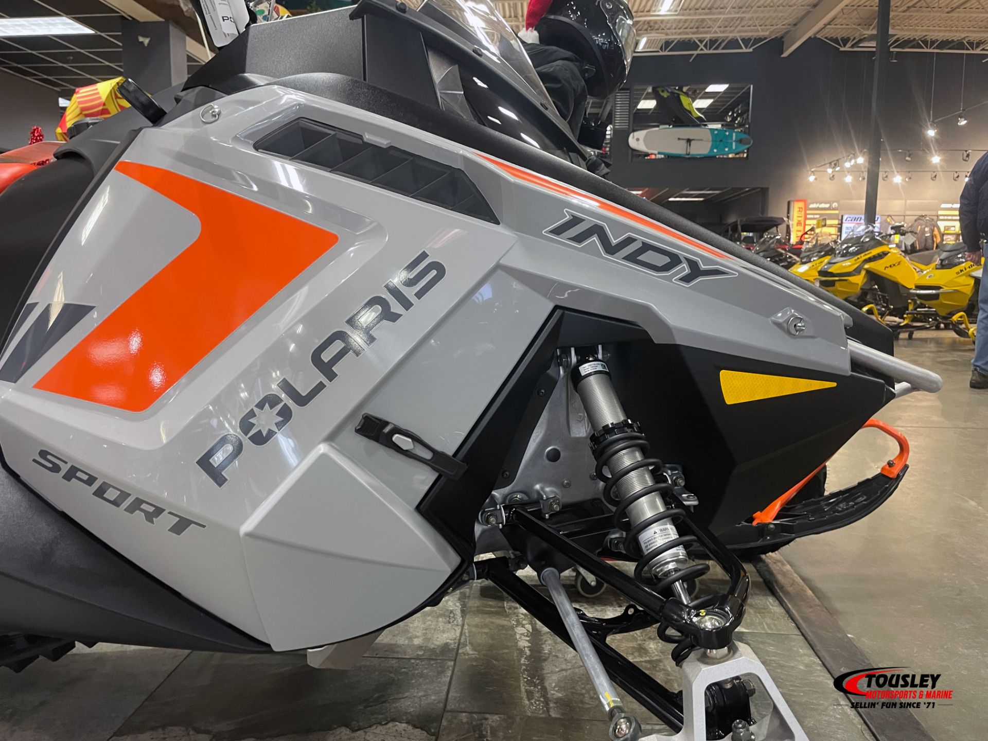 New 2025 Polaris 550 INDY Sport 121 ES, White Bear Lake MN | Specs