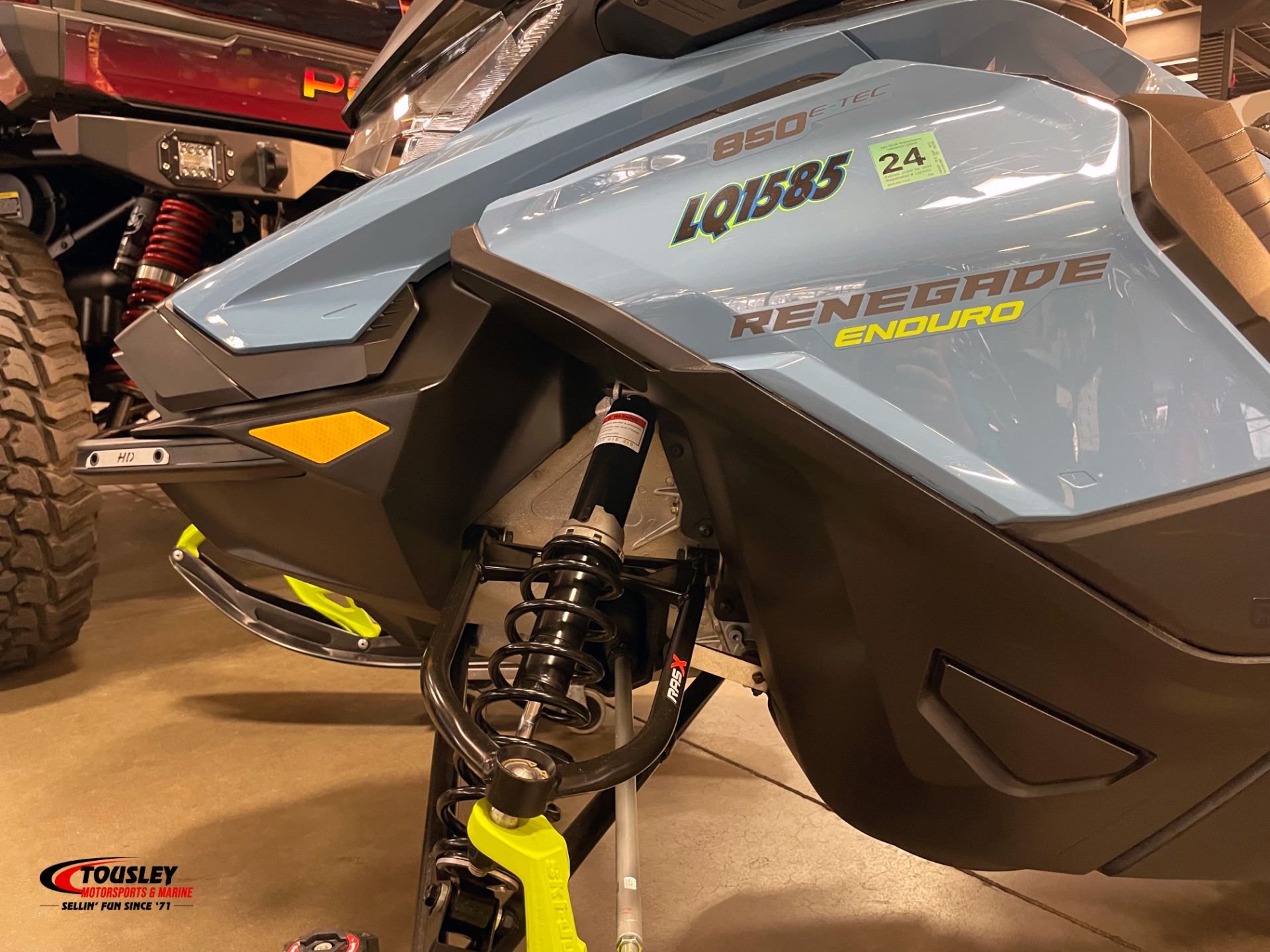 Used 2022 Ski-Doo Renegade Enduro 850 E-TEC ES RipSaw 1.25, White