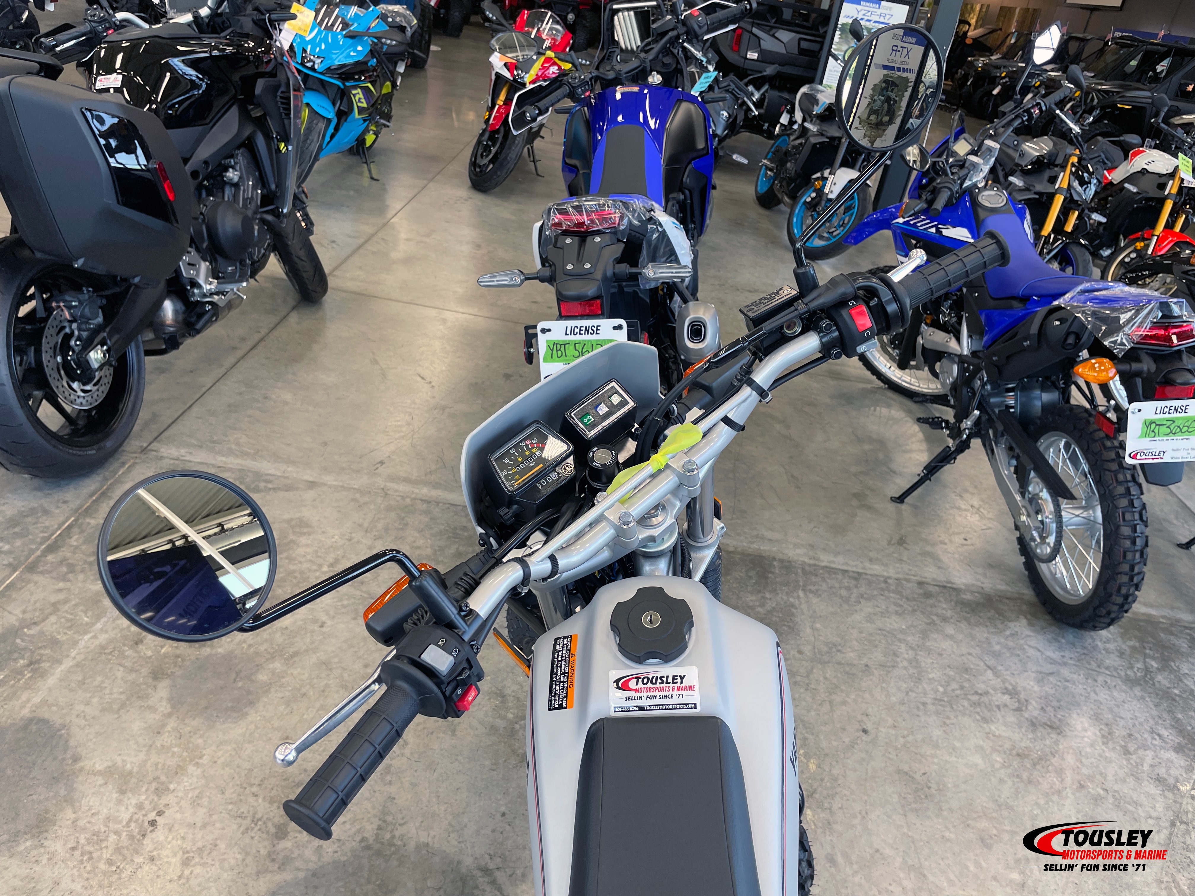 2027 Yamaha TW200 5