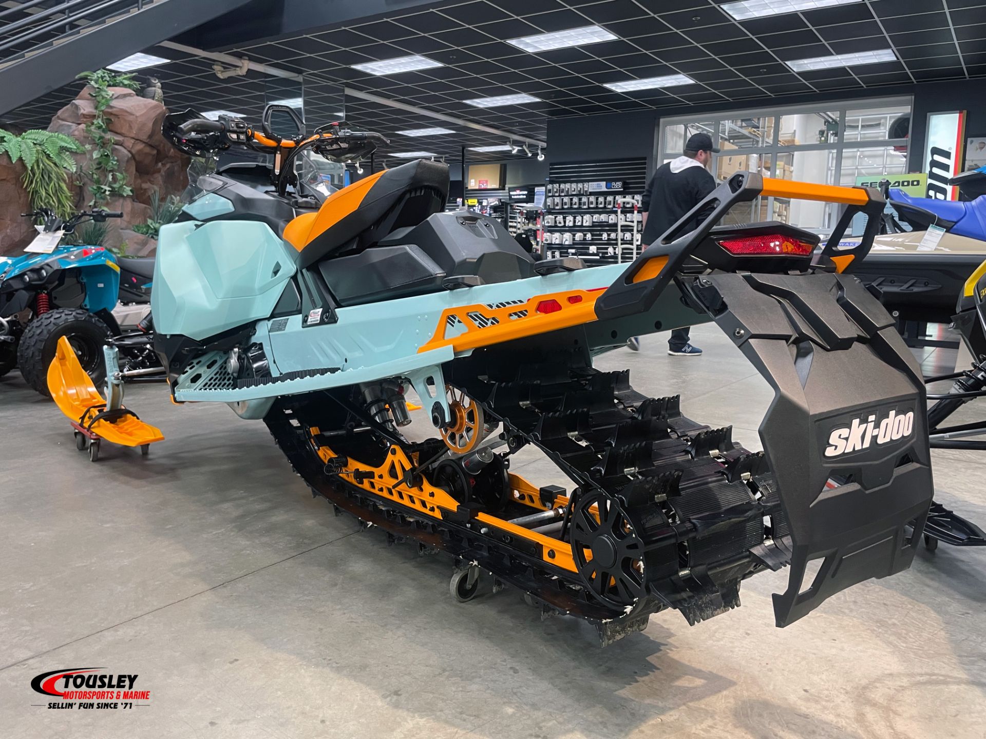 2024 Sea-Doo Explorer Pro photo 2