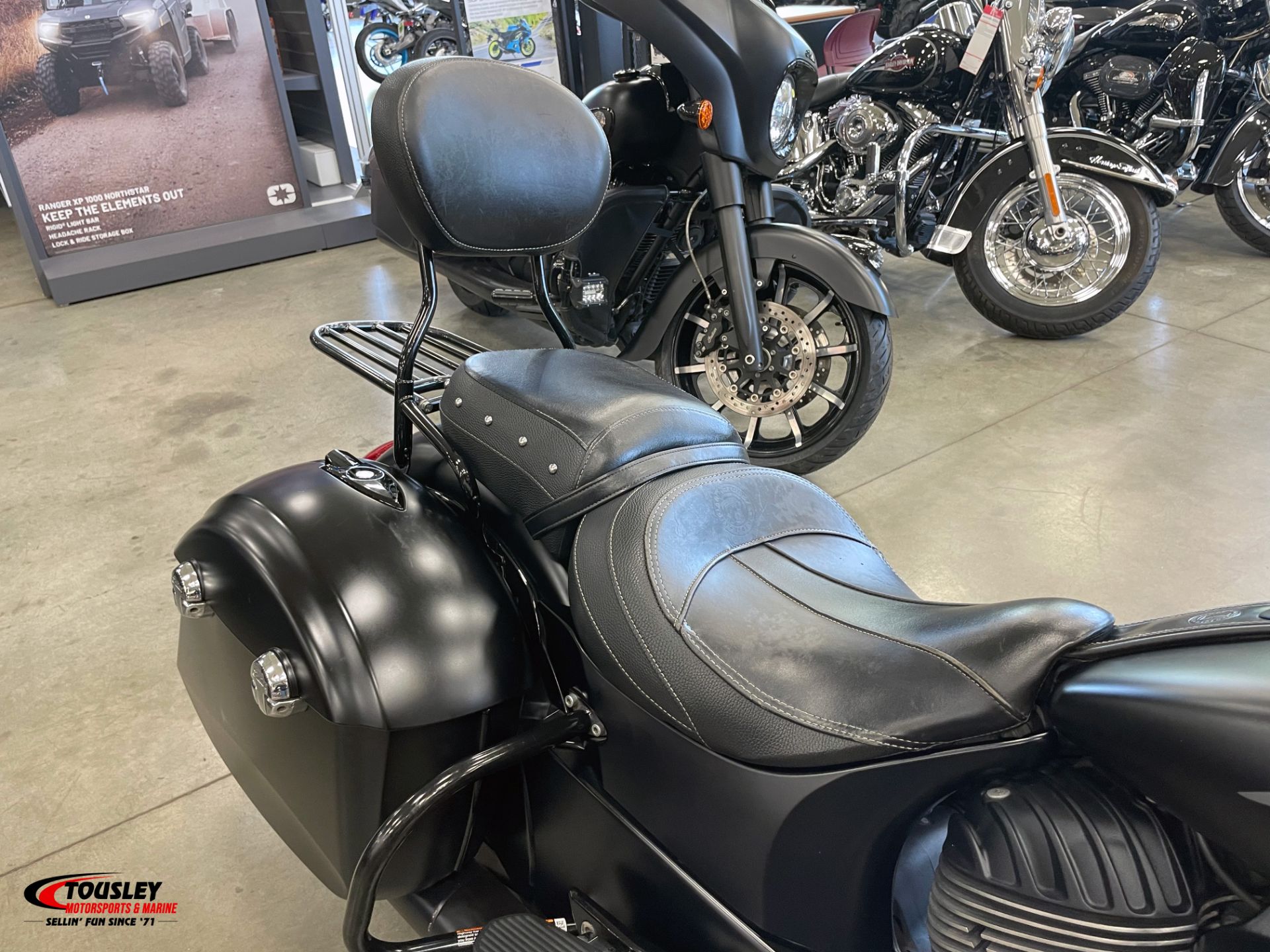 2018  Springfield® Dark Horse® 6