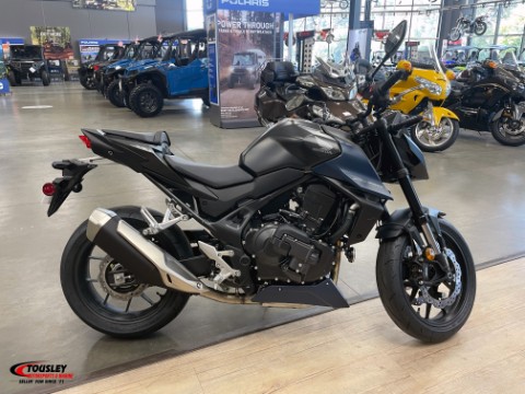 2026 Honda CB750 Hornet E-Clutch — photo 1 of 6