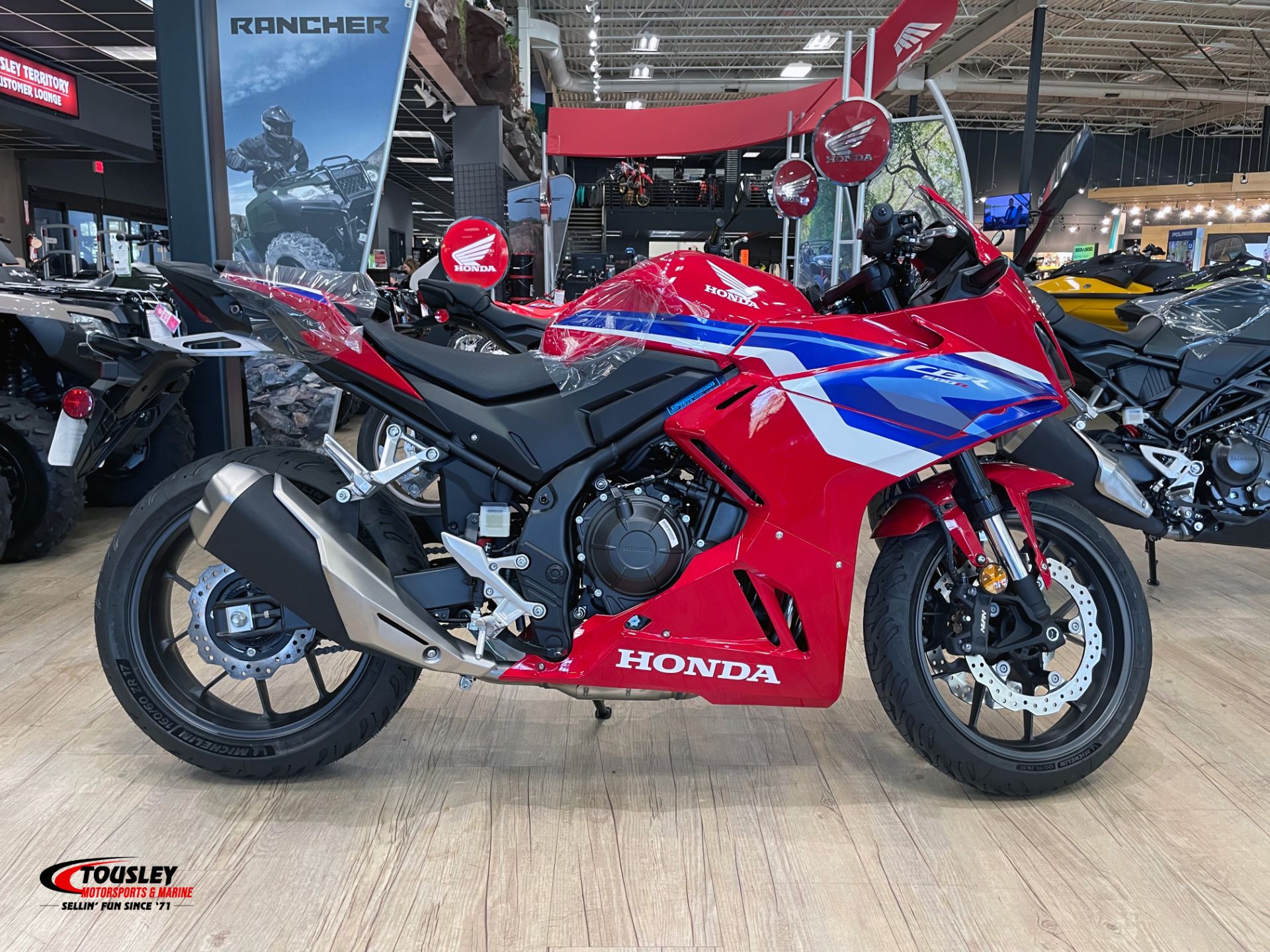 New 2025 Honda CBR500R, White Bear Lake MN Specs, Price, Photos