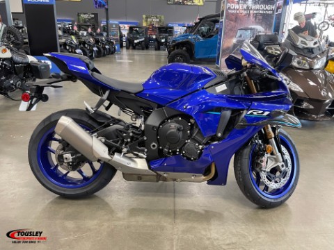 2026 Yamaha YZF-R1 — photo 1 of 6