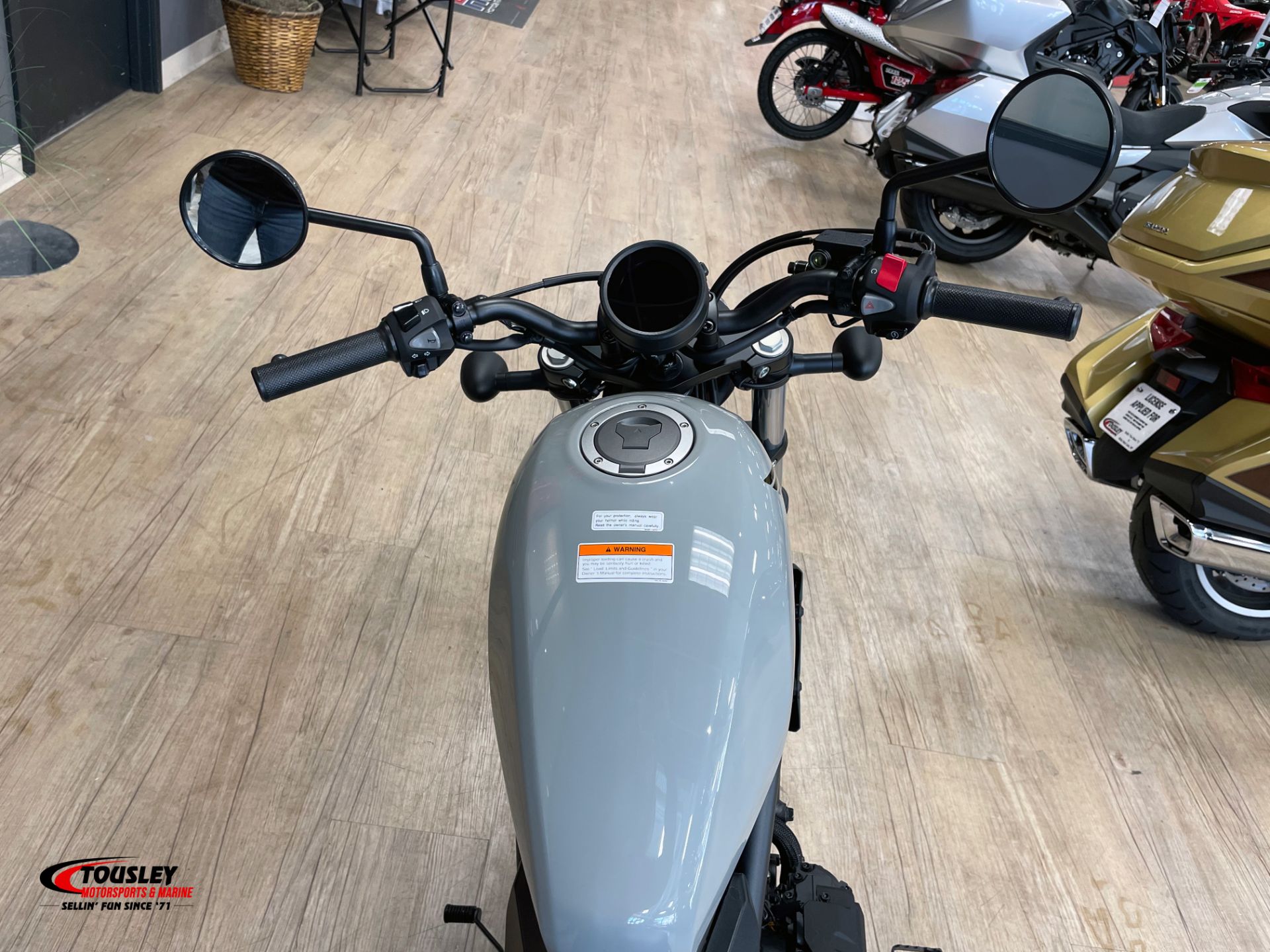 2026 Honda Rebel 300 E-Clutch 5