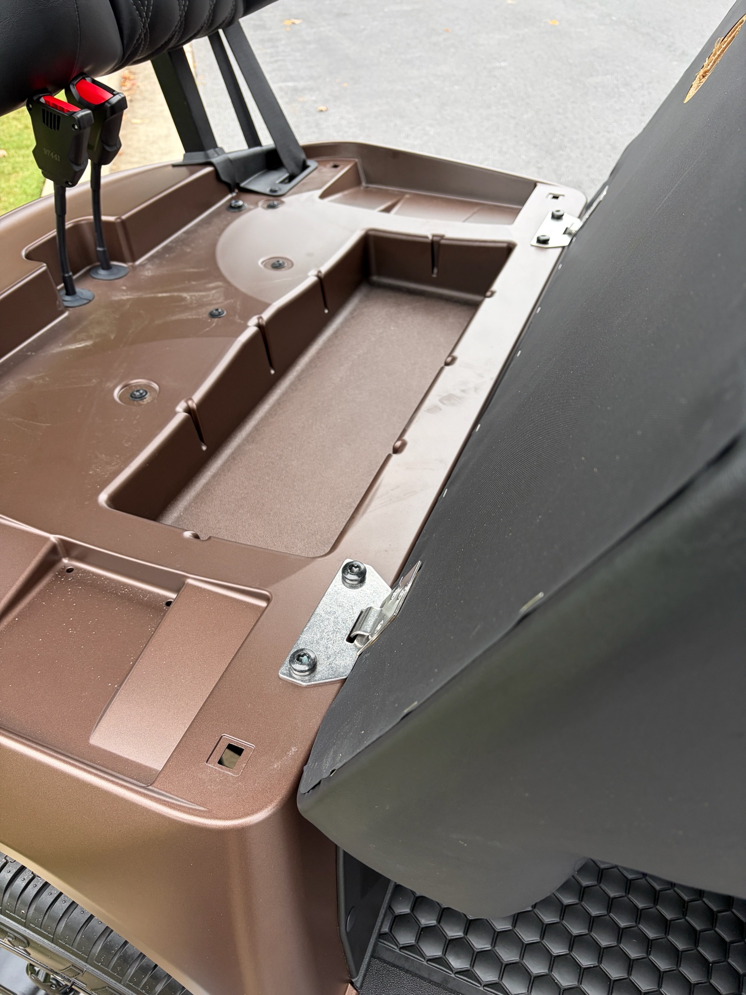 2027 E-Z-GO Liberty 4F XTL ELiTE Lithium Powertrain — photo 5