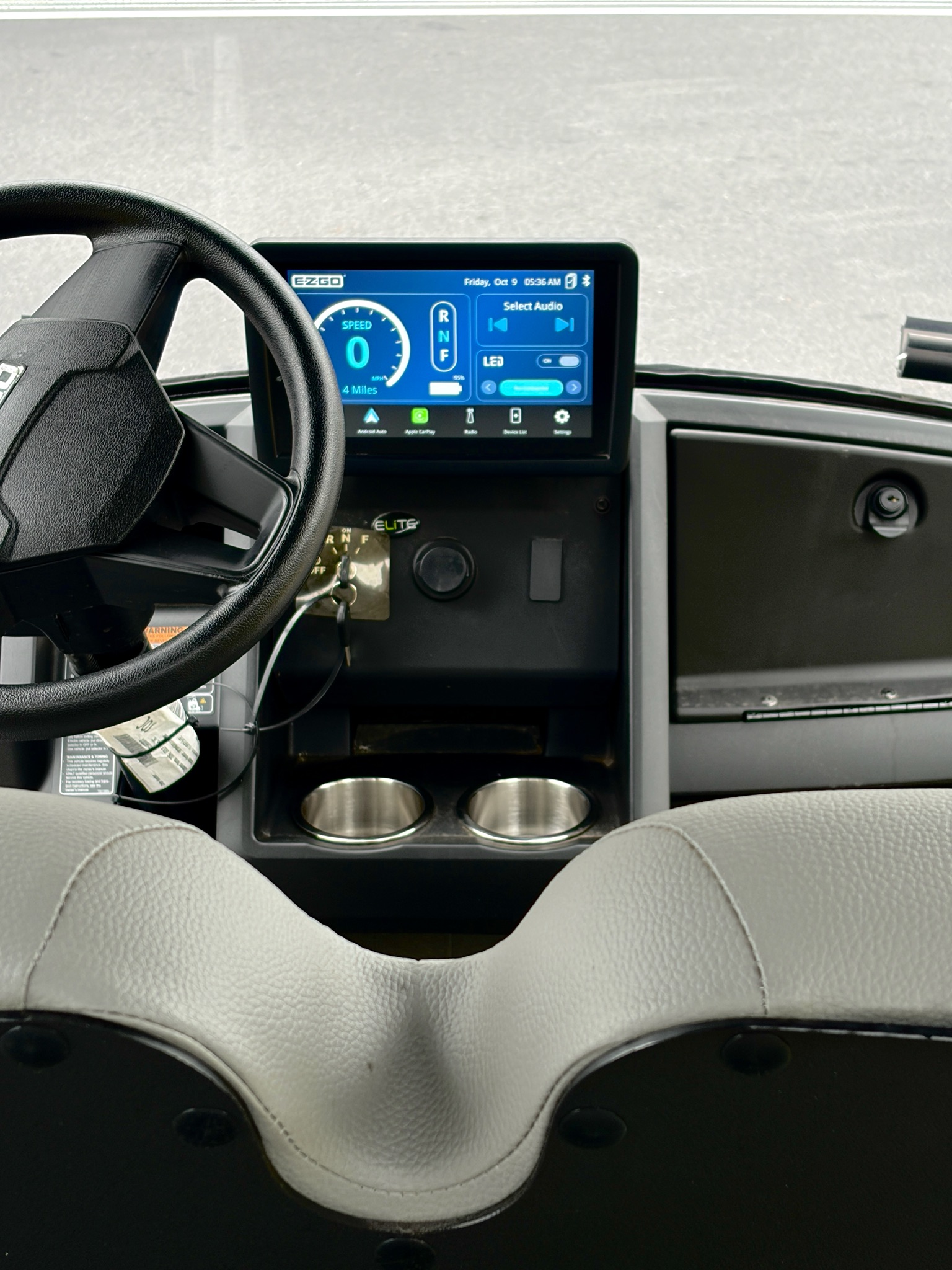 2026 E-Z-GO Liberty Summit XTL ELiTE Lithium — photo 3