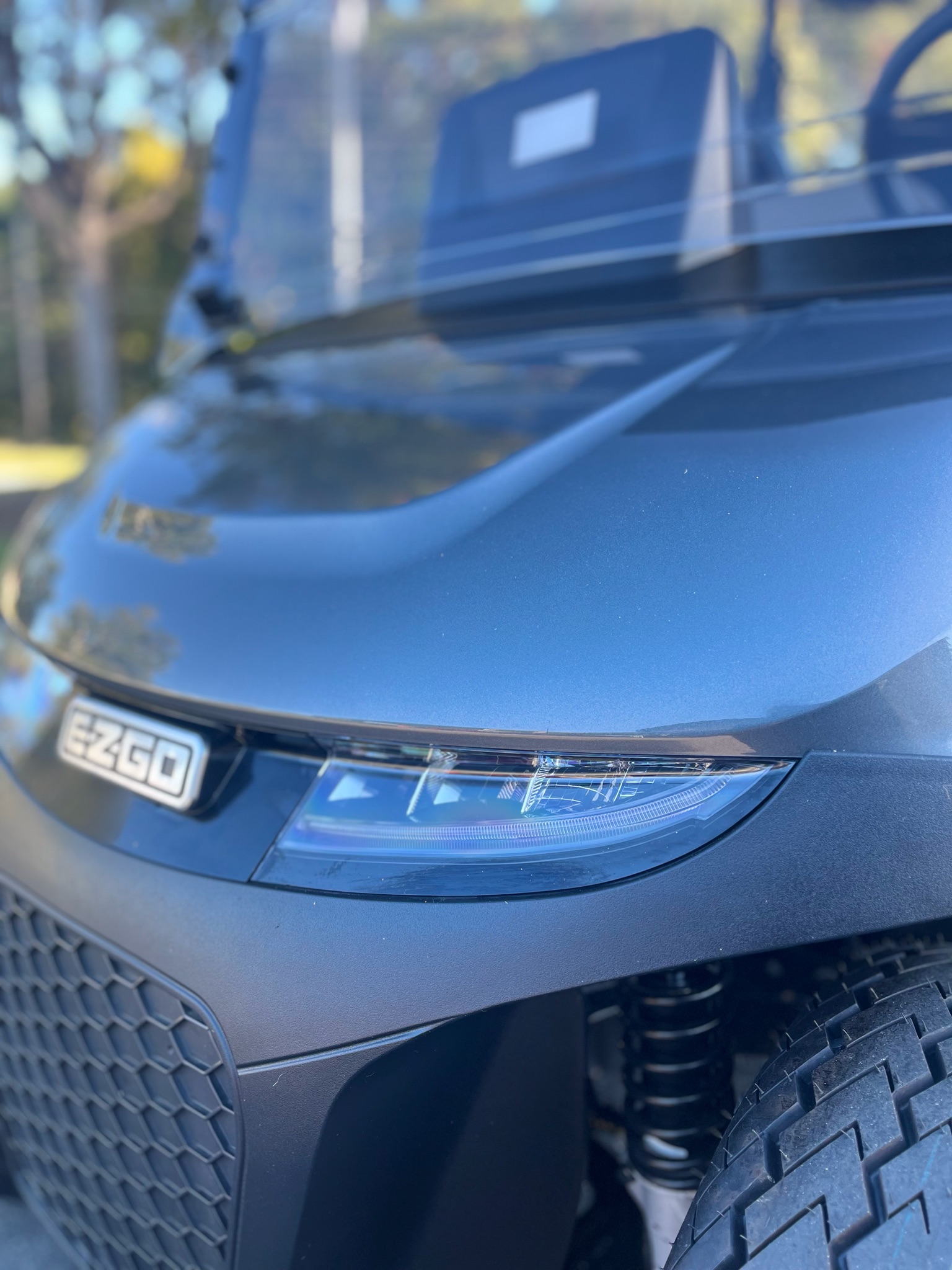 2026 E-Z-GO RXV 4 Touring STL Elite Lithium — photo 2