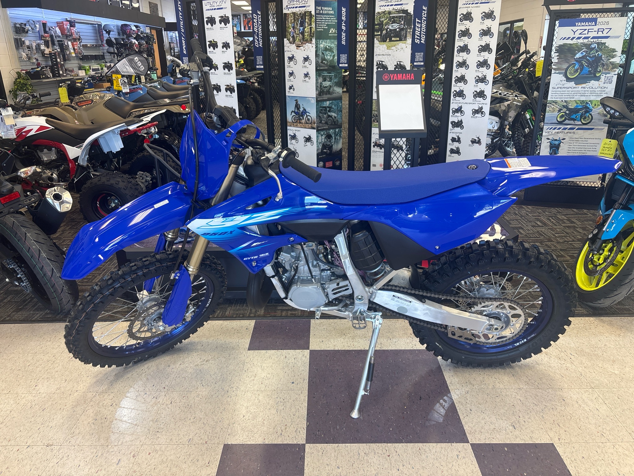 2027 Yamaha YZ250X 1