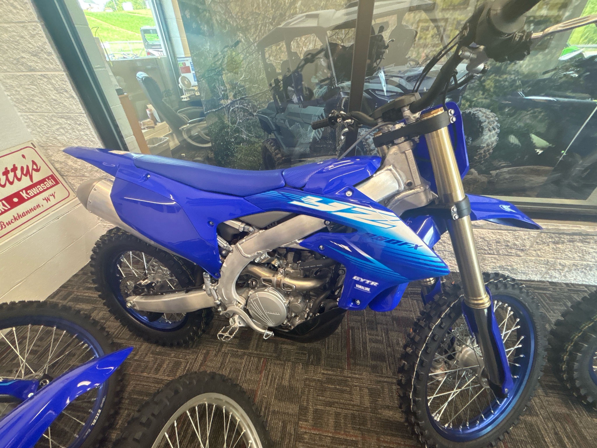 2027 YZ250FX