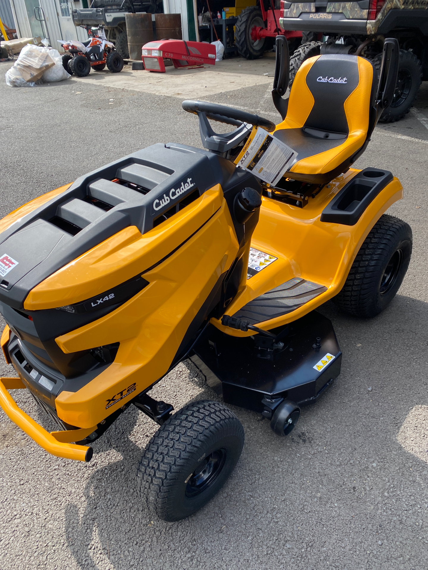 New 2023 Cub Cadet XT2 LX42 42 in. Kohler 7000 Series HD 20 hp
